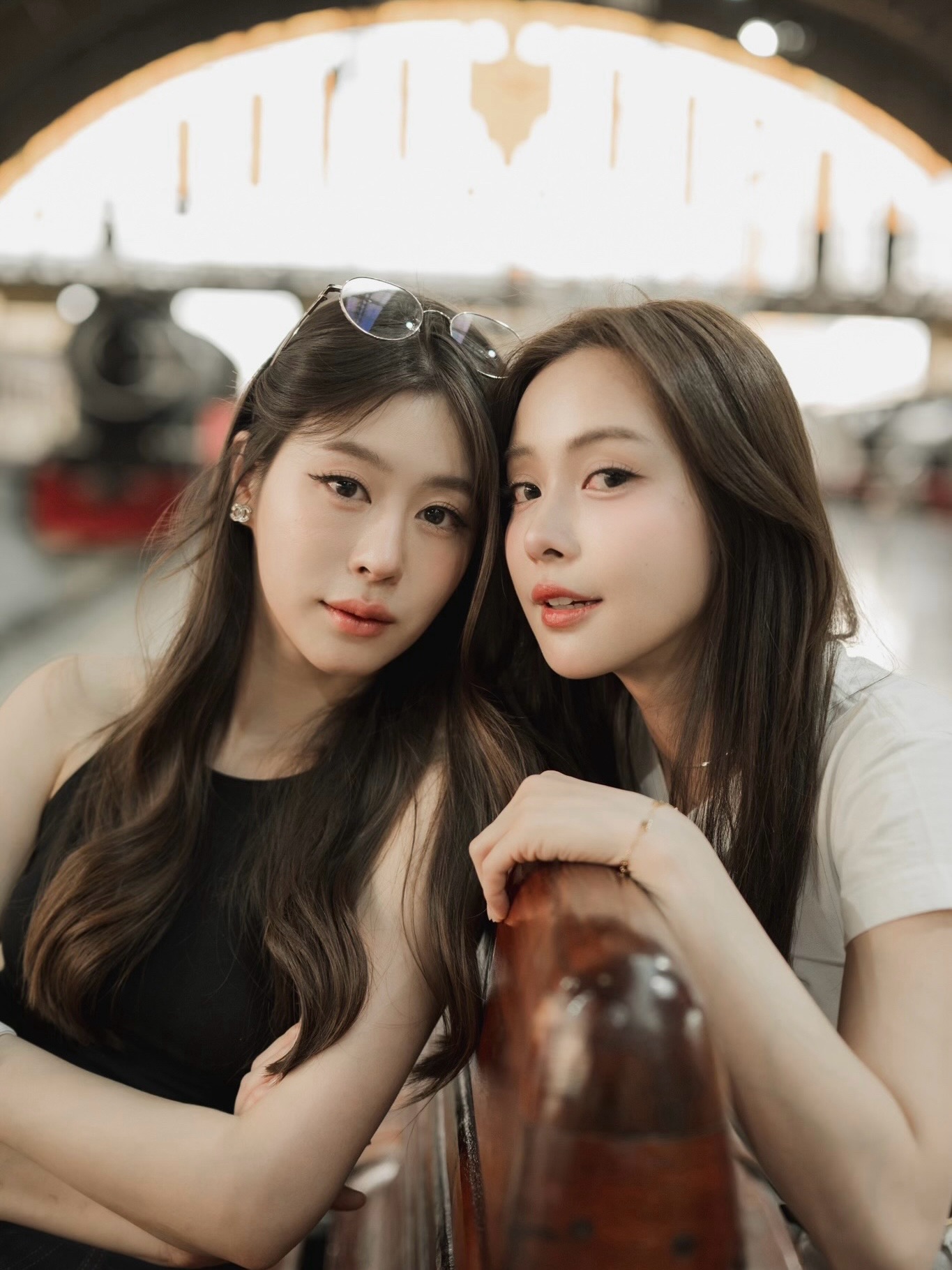 อุ้ม - อิษยา ฮอสุวรรณ