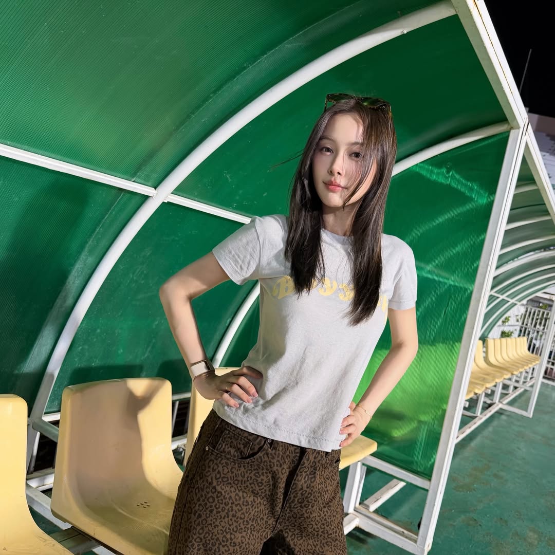 อุ้ม - อิษยา ฮอสุวรรณ