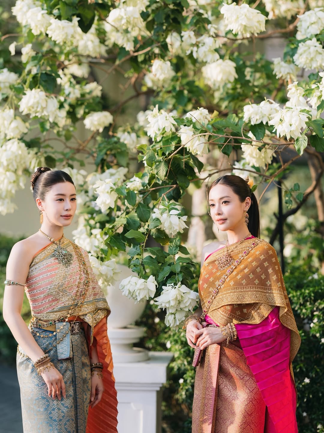 อุ้ม - อิษยา ฮอสุวรรณ