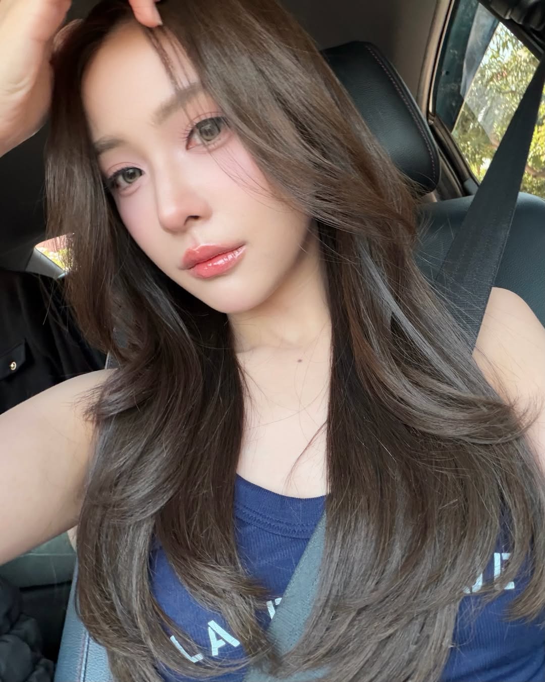 อุ้ม - อิษยา ฮอสุวรรณ