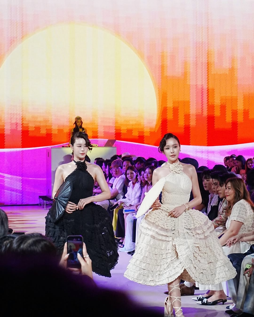 อุ้ม - อิษยา ฮอสุวรรณ