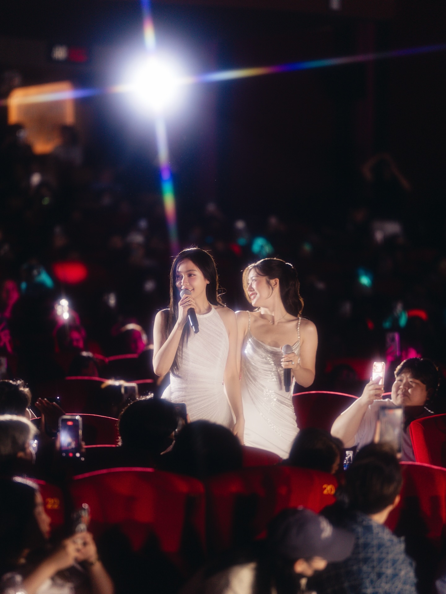 อุ้ม - อิษยา ฮอสุวรรณ