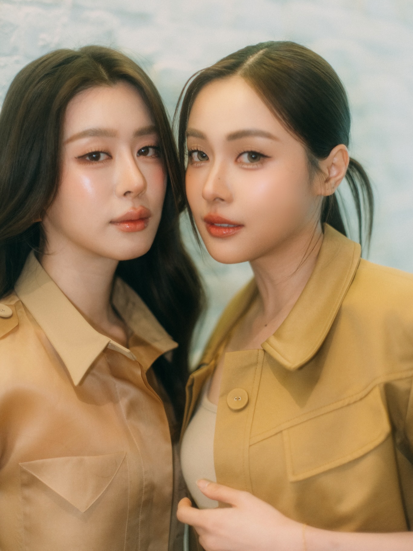 อุ้ม - อิษยา ฮอสุวรรณ