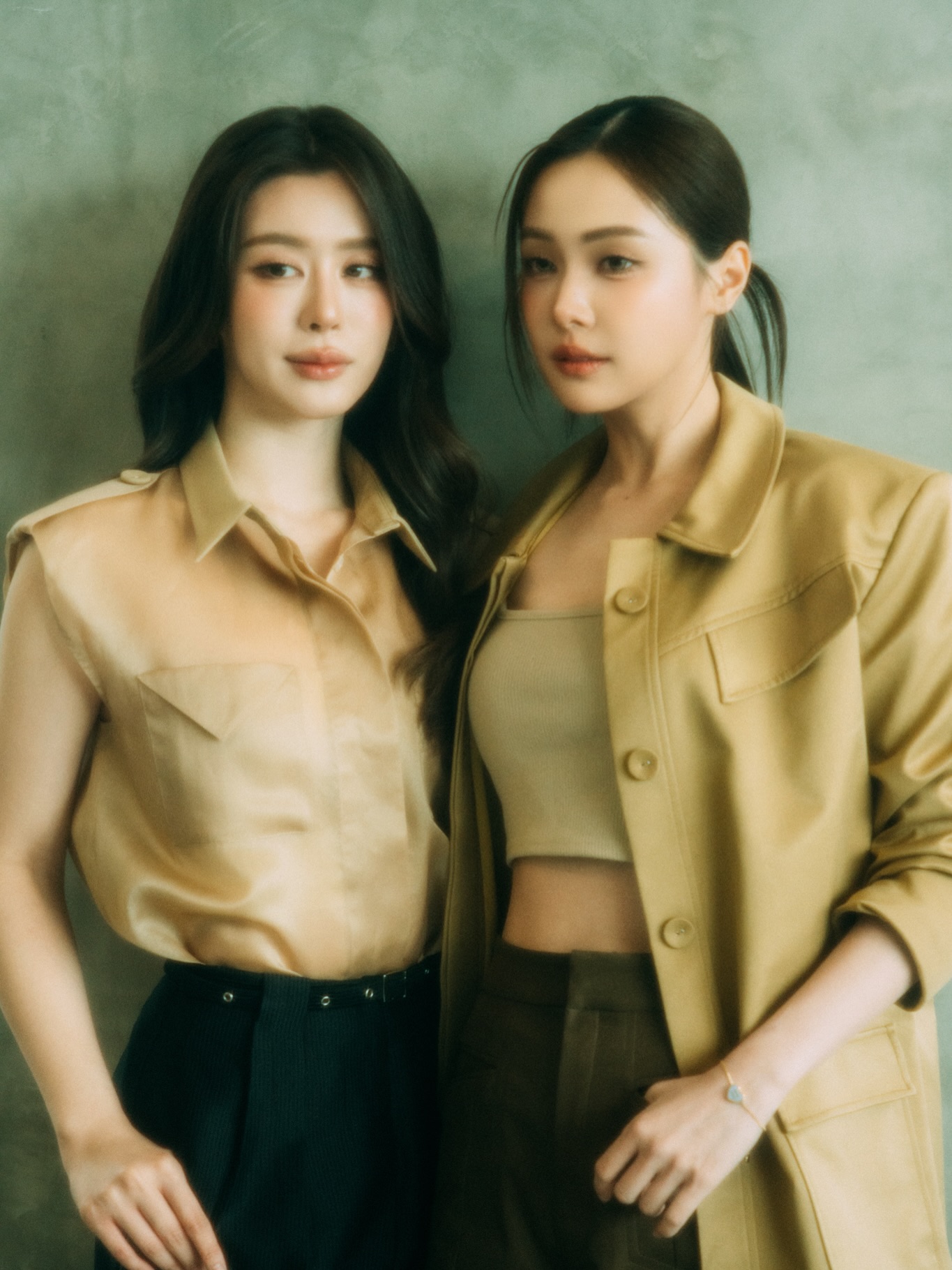 อุ้ม - อิษยา ฮอสุวรรณ