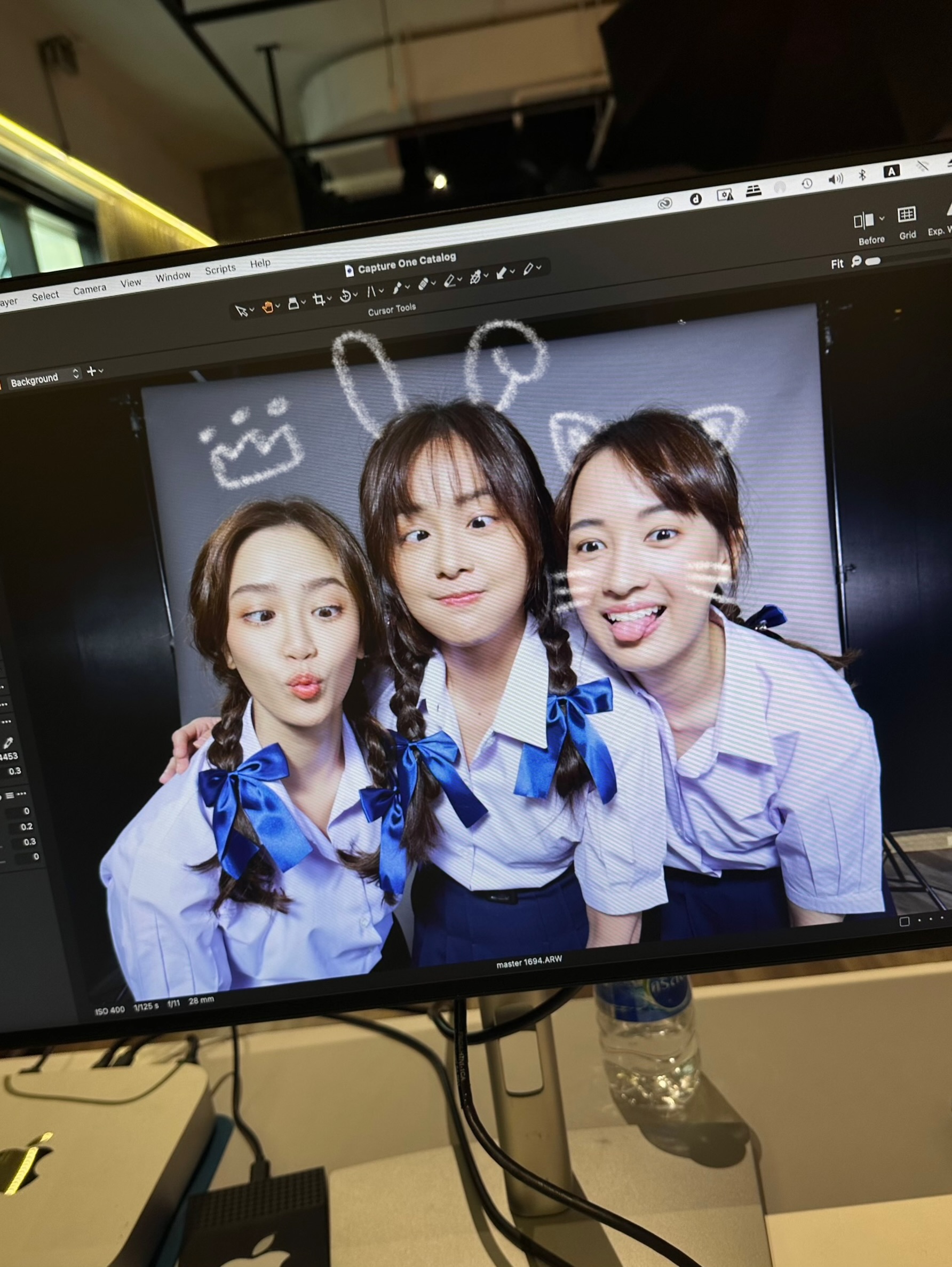 อุ้ม - อิษยา ฮอสุวรรณ