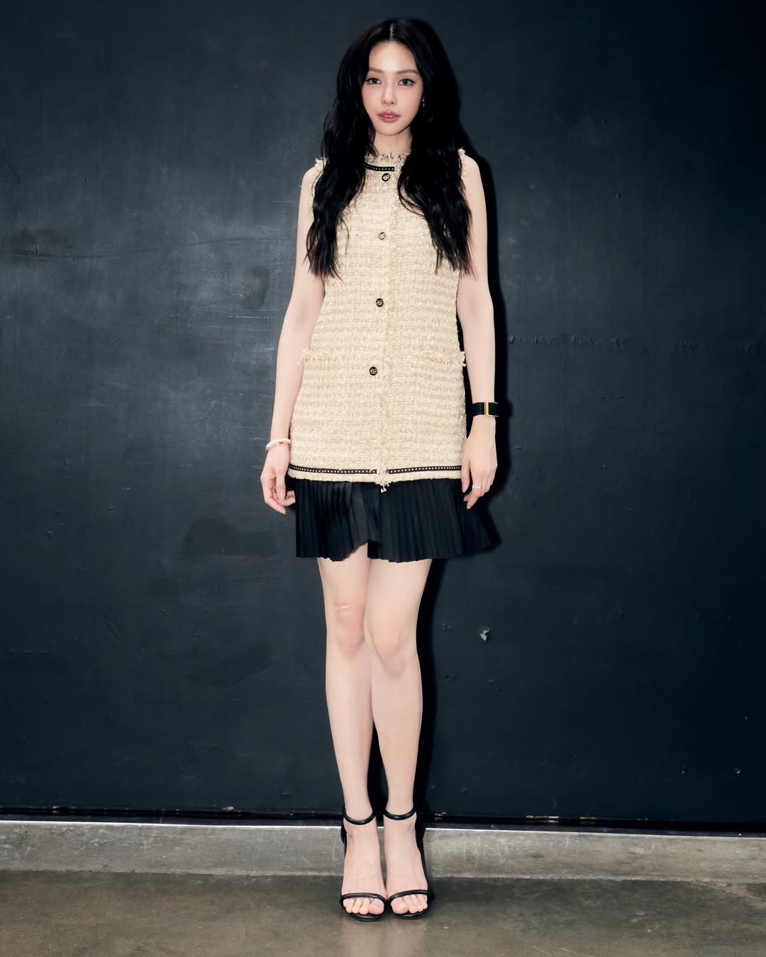 อุ้ม - อิษยา ฮอสุวรรณ
