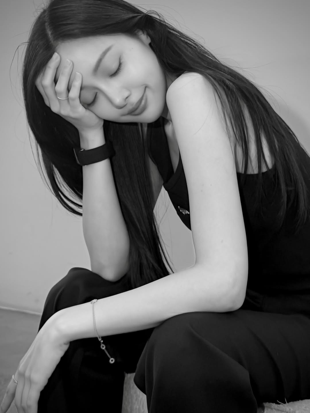 อุ้ม - อิษยา ฮอสุวรรณ
