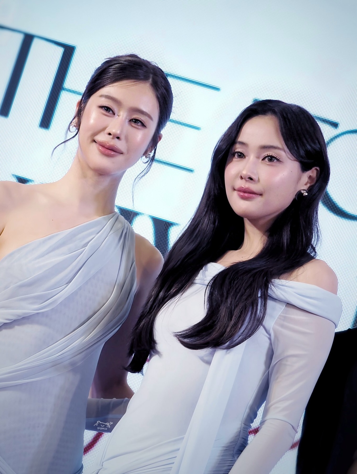 อุ้ม - อิษยา ฮอสุวรรณ