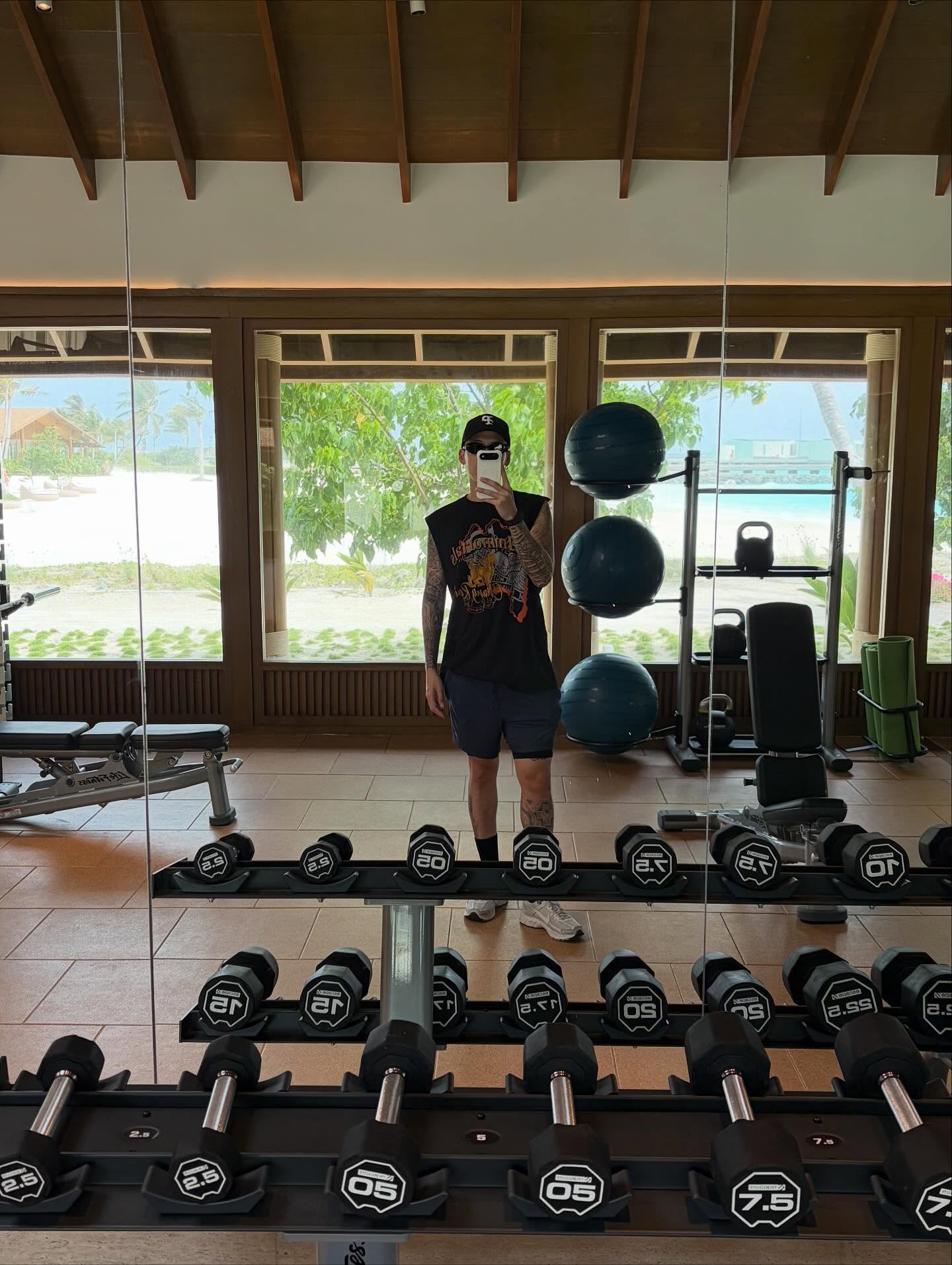 ป๊อก - ภัสสรกรณ์ จิราธิวัฒน์