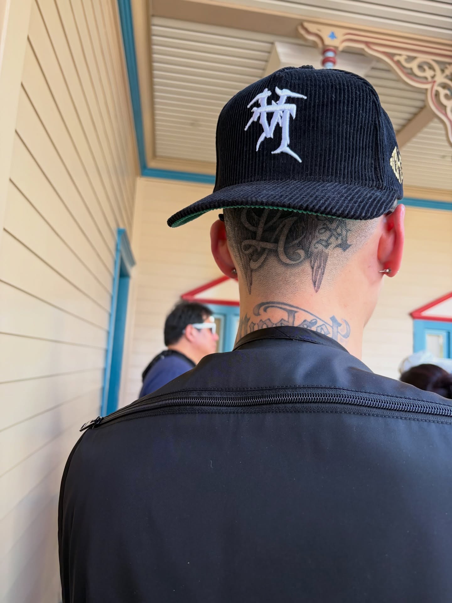 ป๊อก - ภัสสรกรณ์ จิราธิวัฒน์