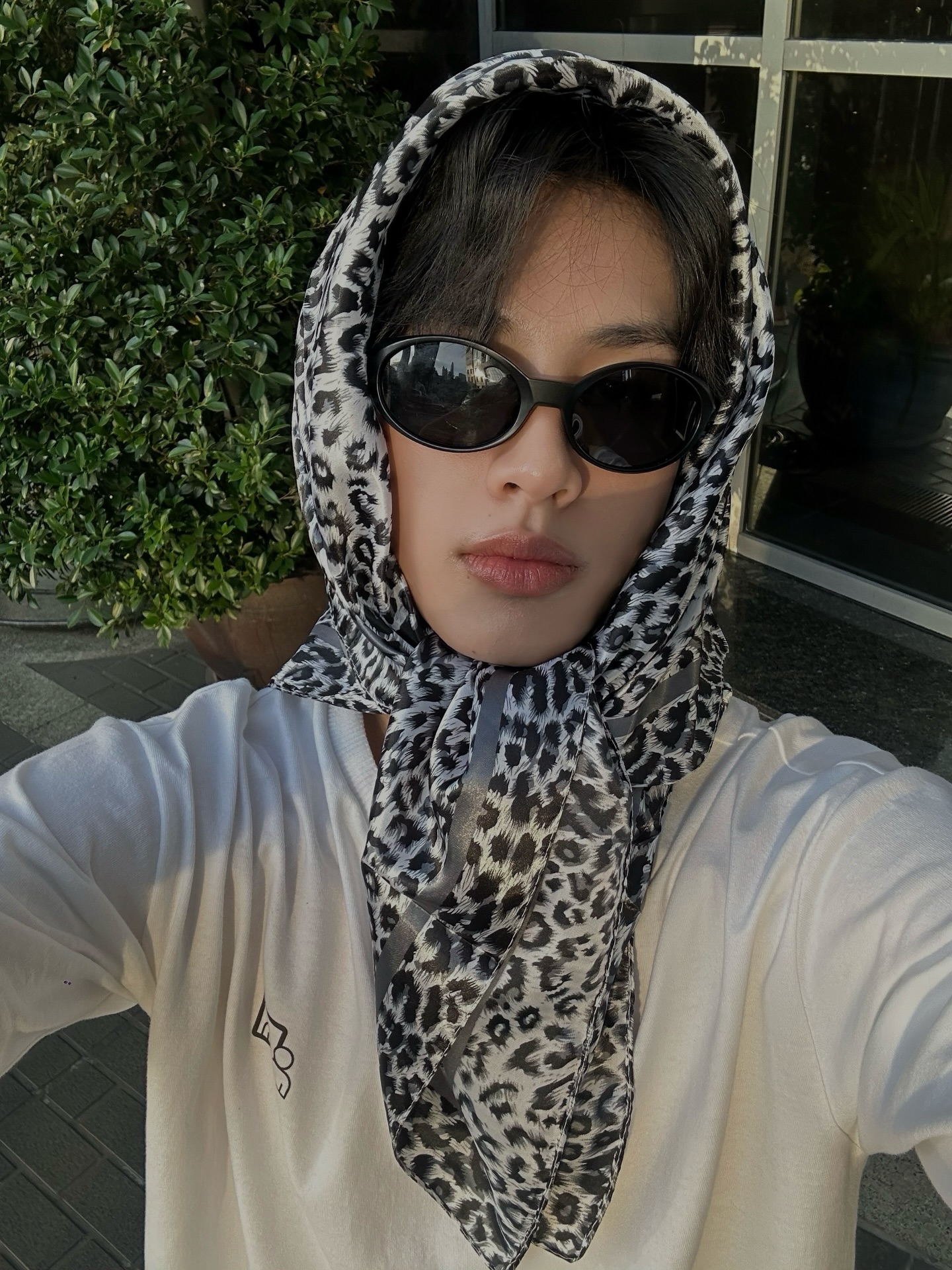 เซิร์ฟ - พชร ศิลปสุนทร