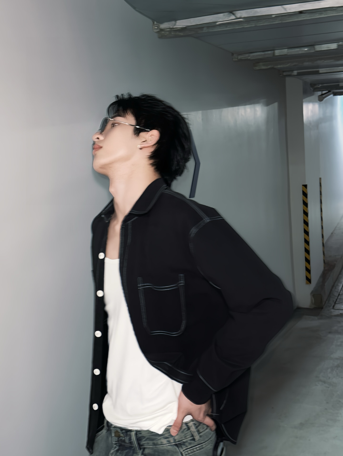 เซิร์ฟ - พชร ศิลปสุนทร