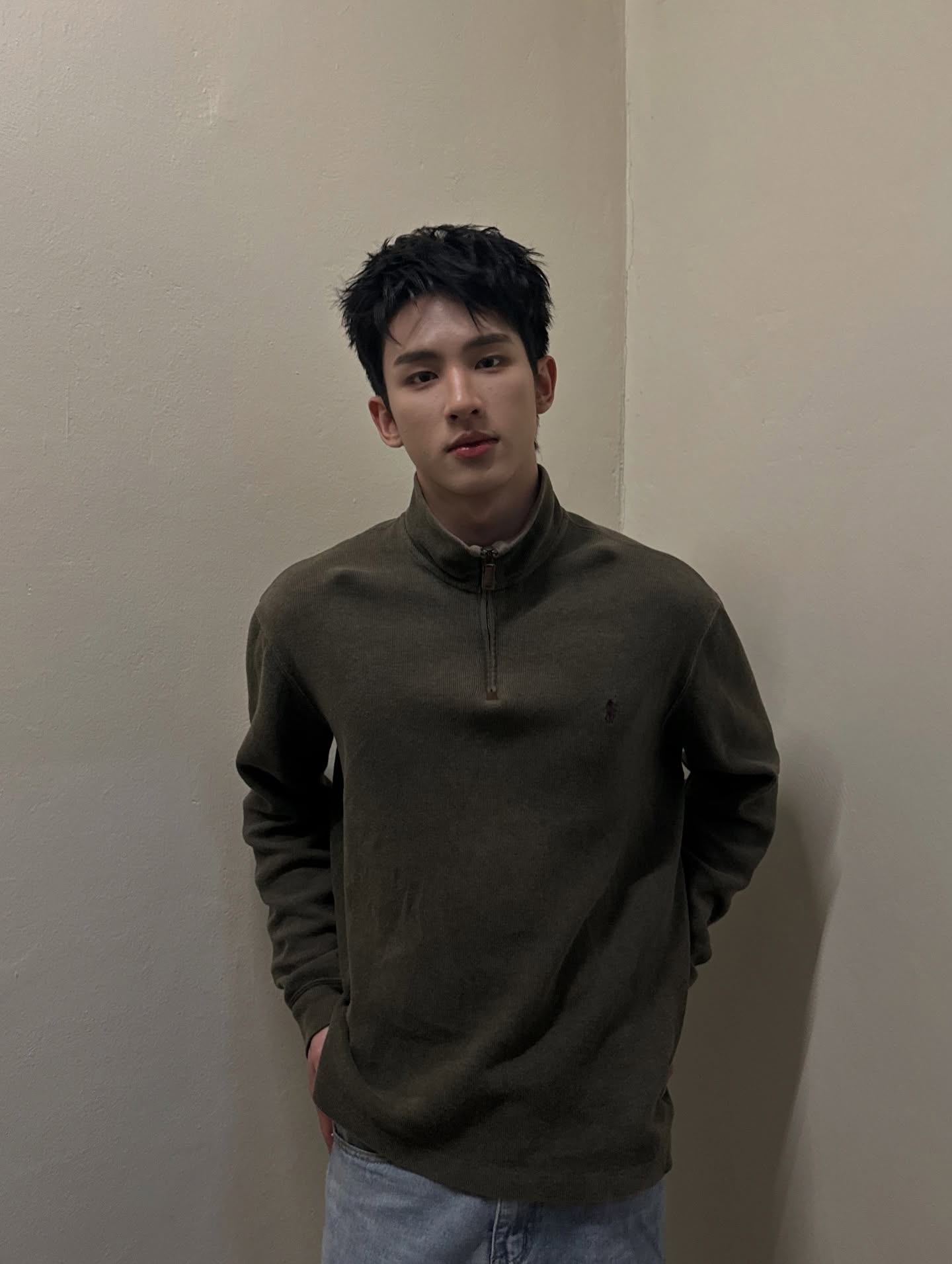 เซิร์ฟ - พชร ศิลปสุนทร
