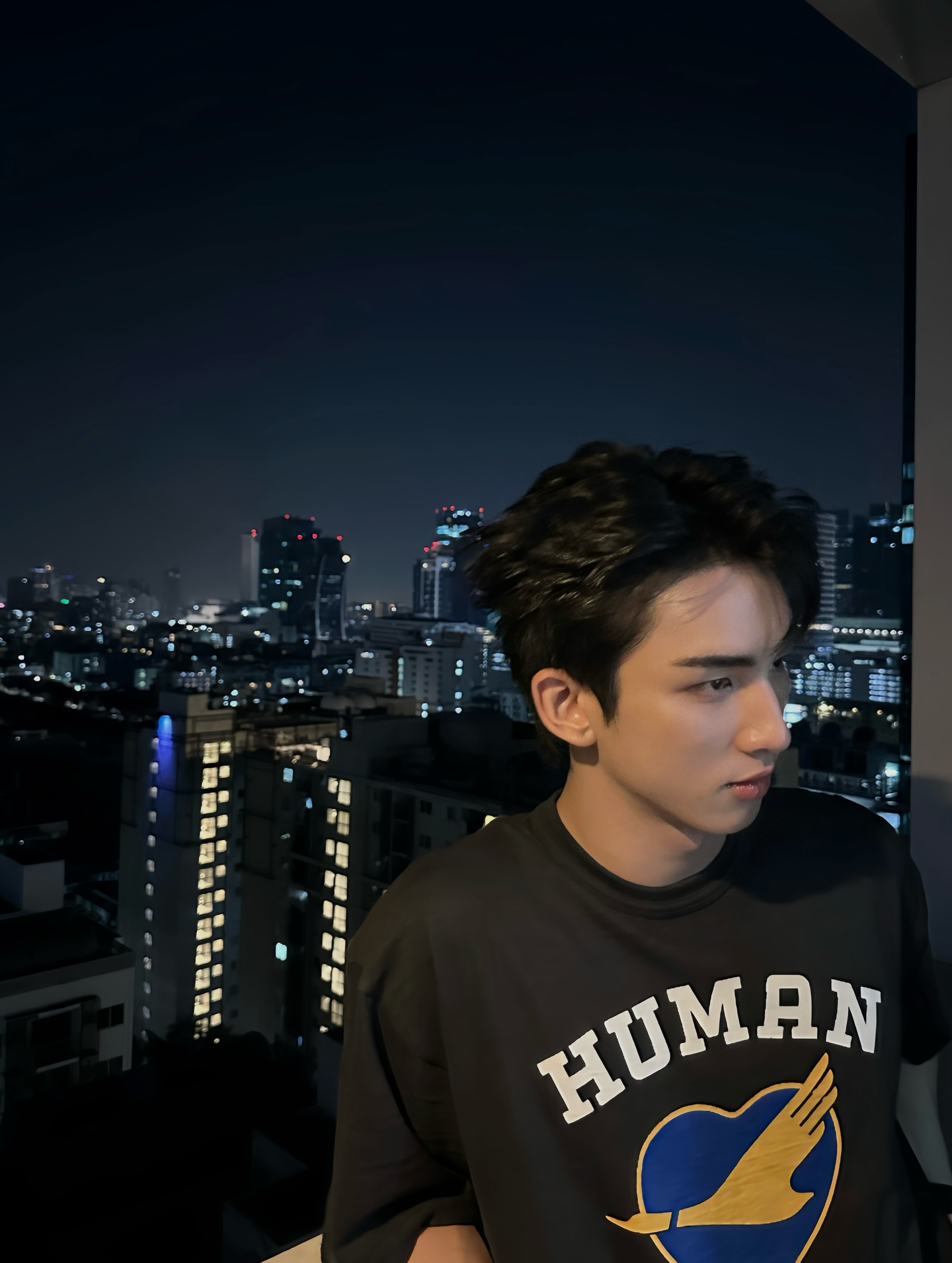เซิร์ฟ - พชร ศิลปสุนทร