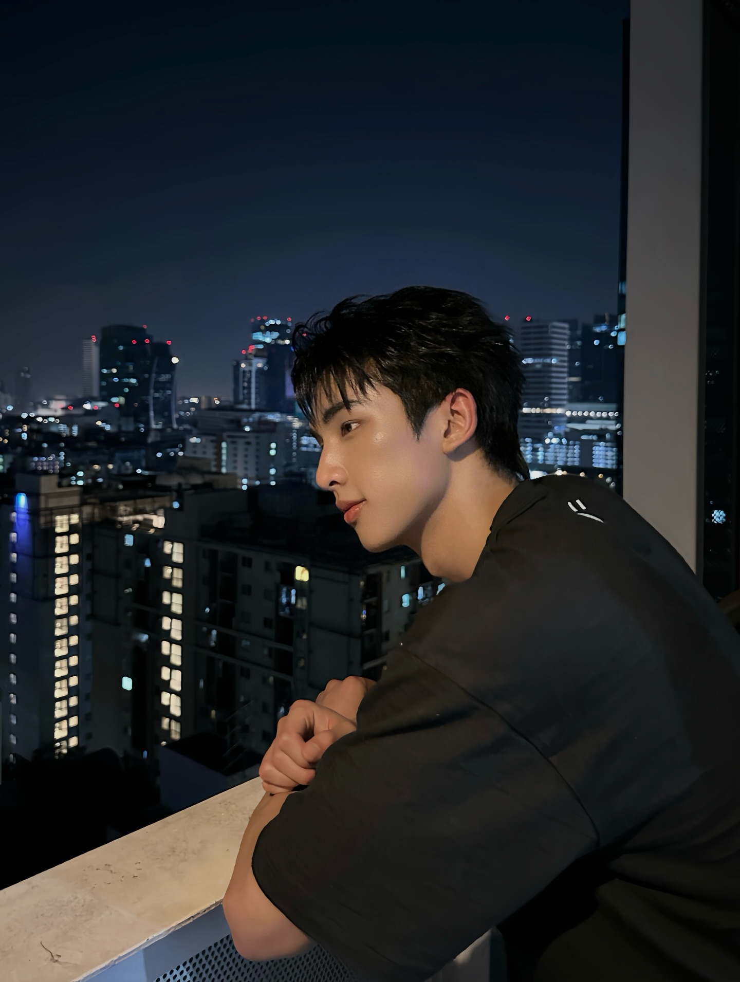 เซิร์ฟ - พชร ศิลปสุนทร