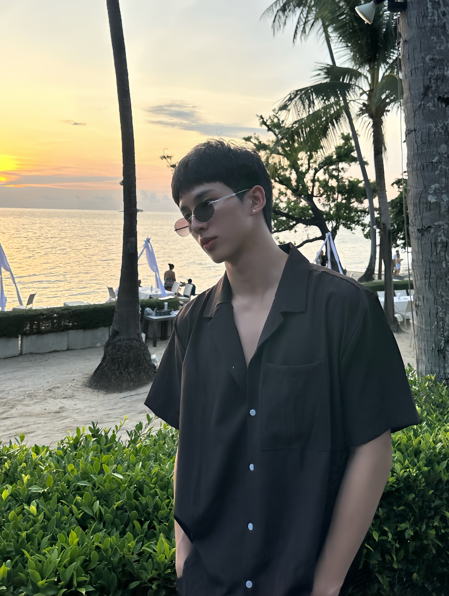 เซิร์ฟ - พชร ศิลปสุนทร