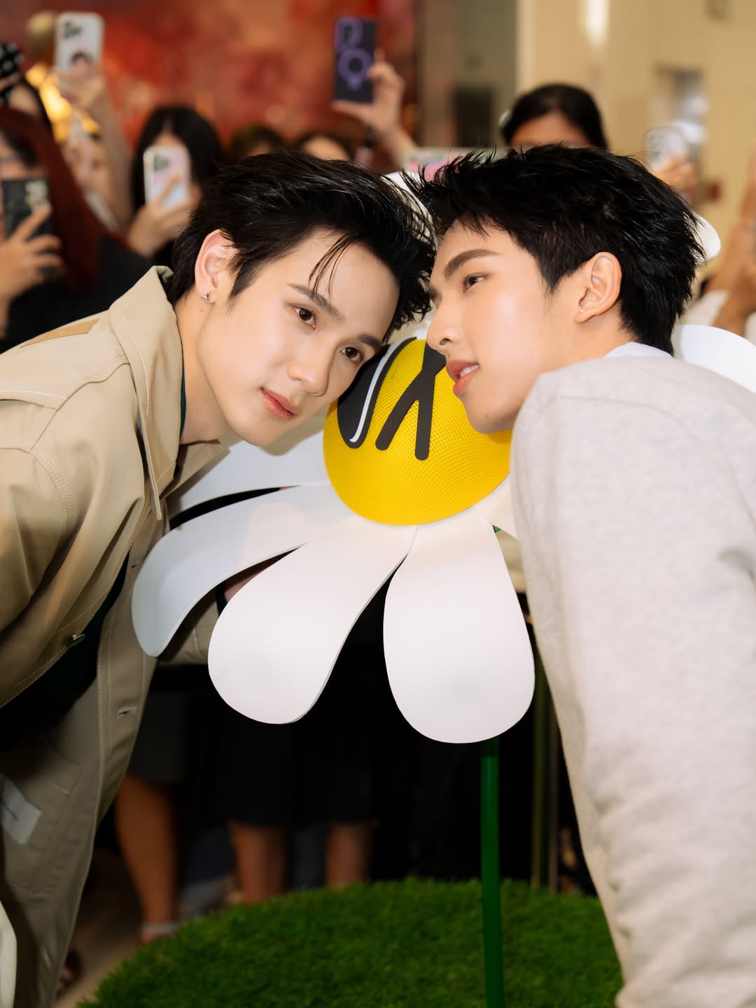 เซิร์ฟ - พชร ศิลปสุนทร