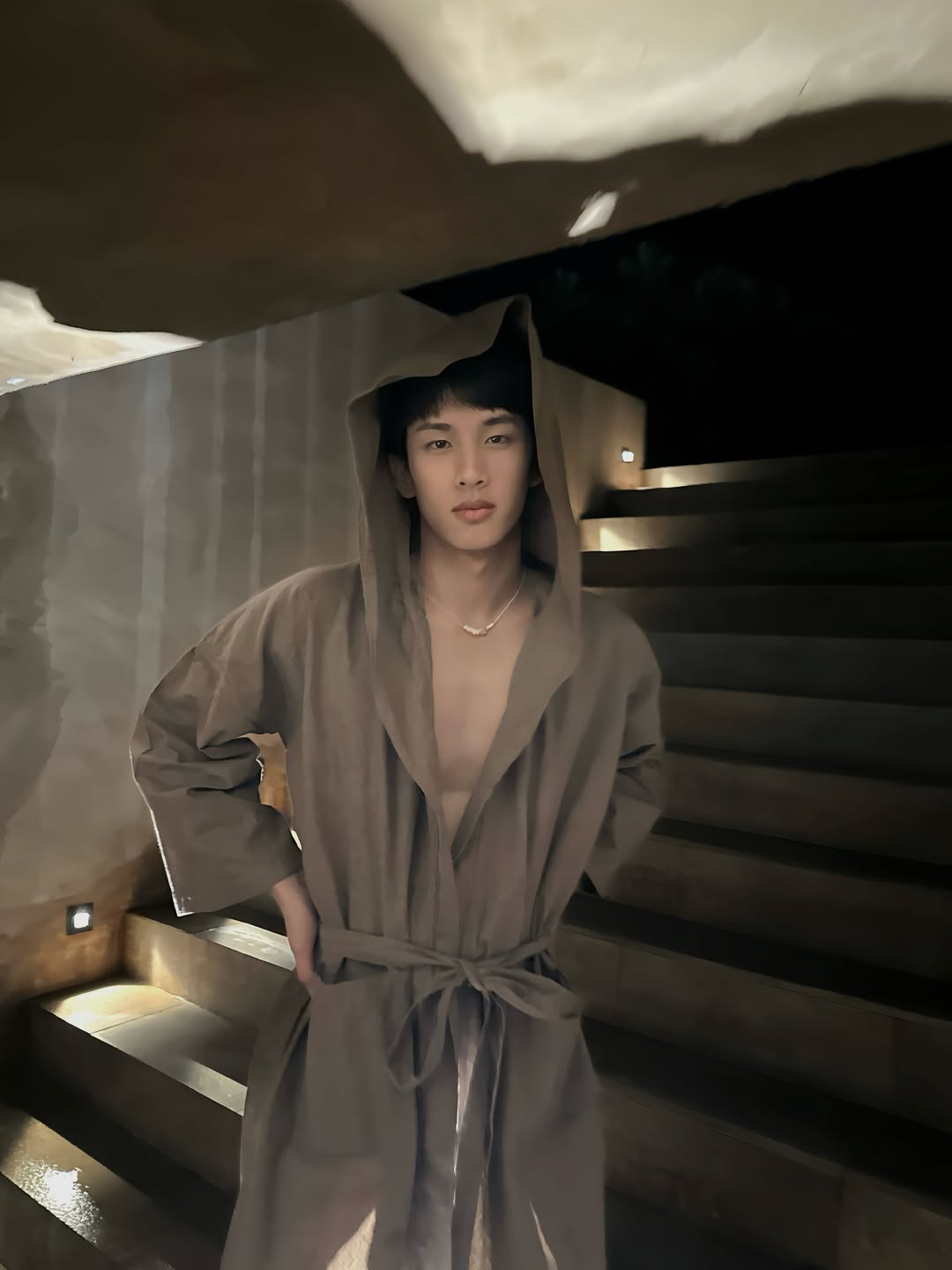 เซิร์ฟ - พชร ศิลปสุนทร