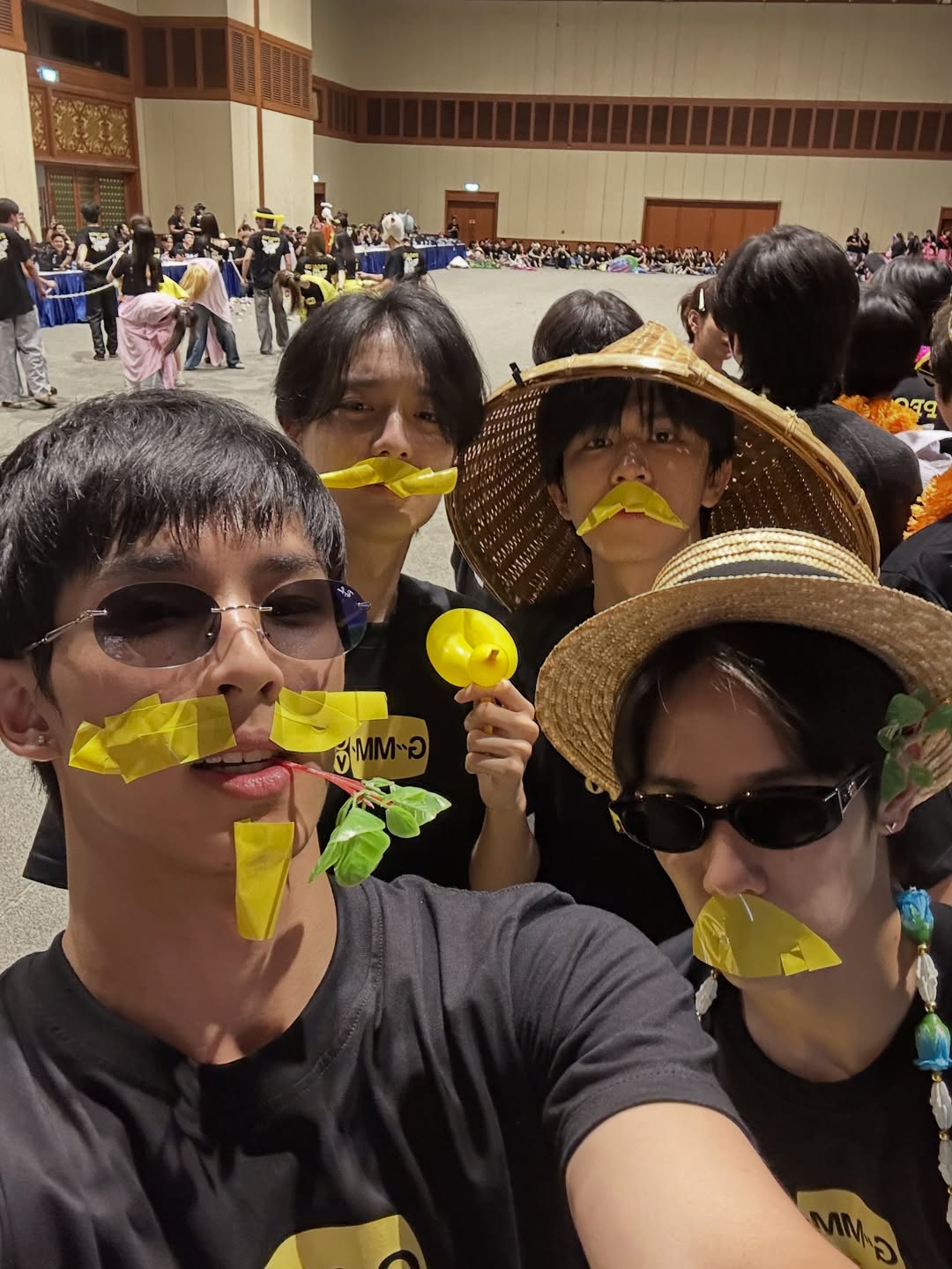 เซิร์ฟ - พชร ศิลปสุนทร