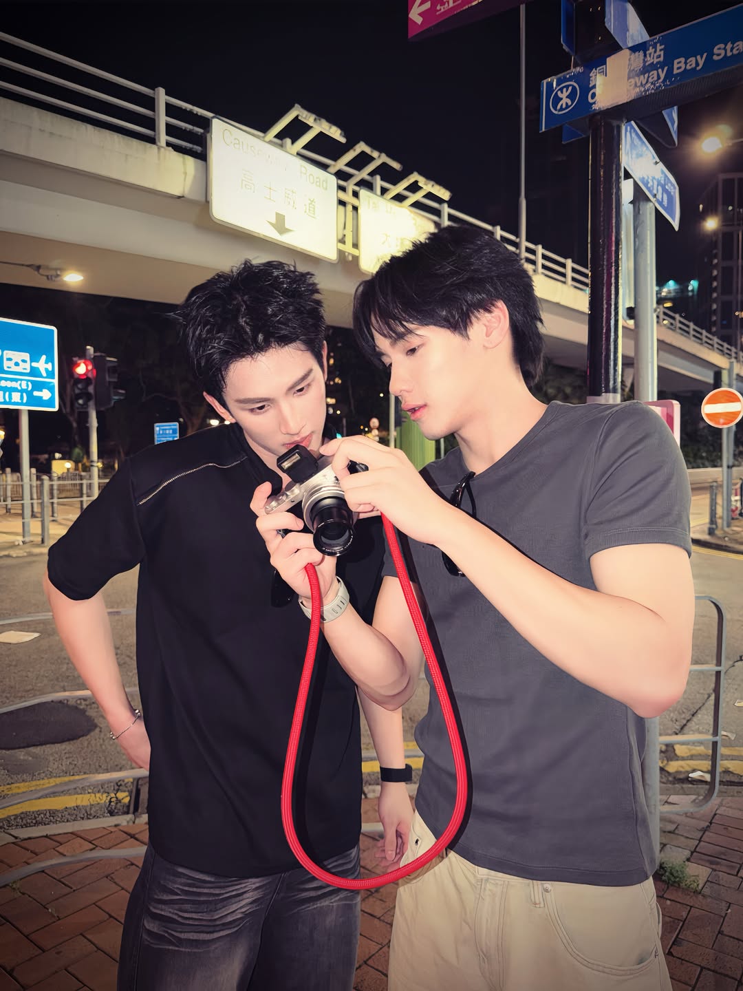 เซิร์ฟ - พชร ศิลปสุนทร