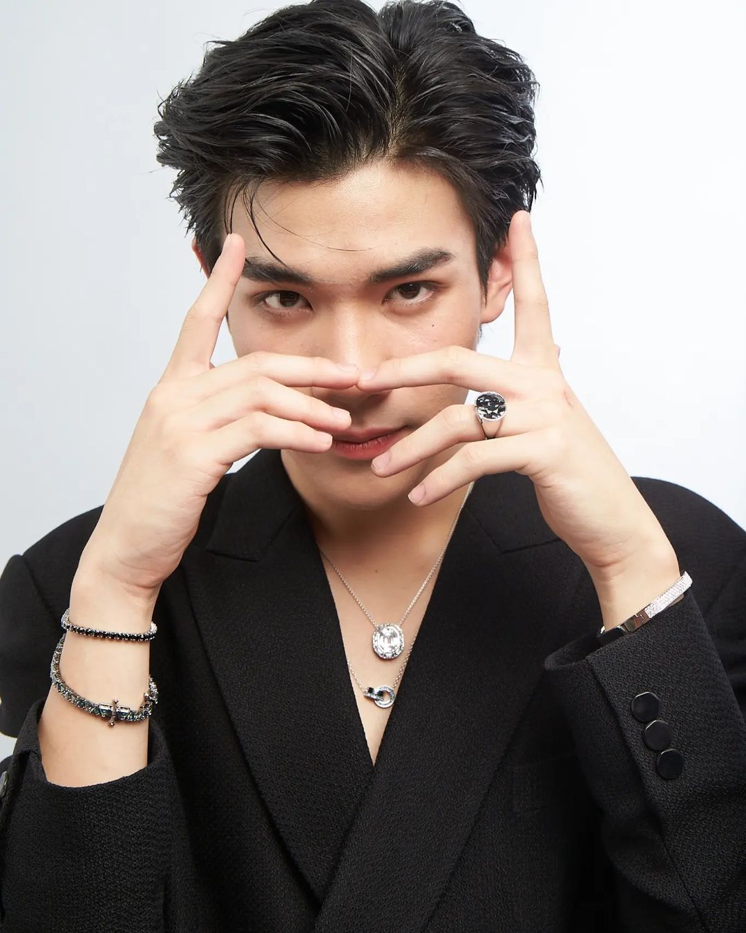 โฟร์ท - ณัฐวรรธน์ จิโรชน์ธิกุล