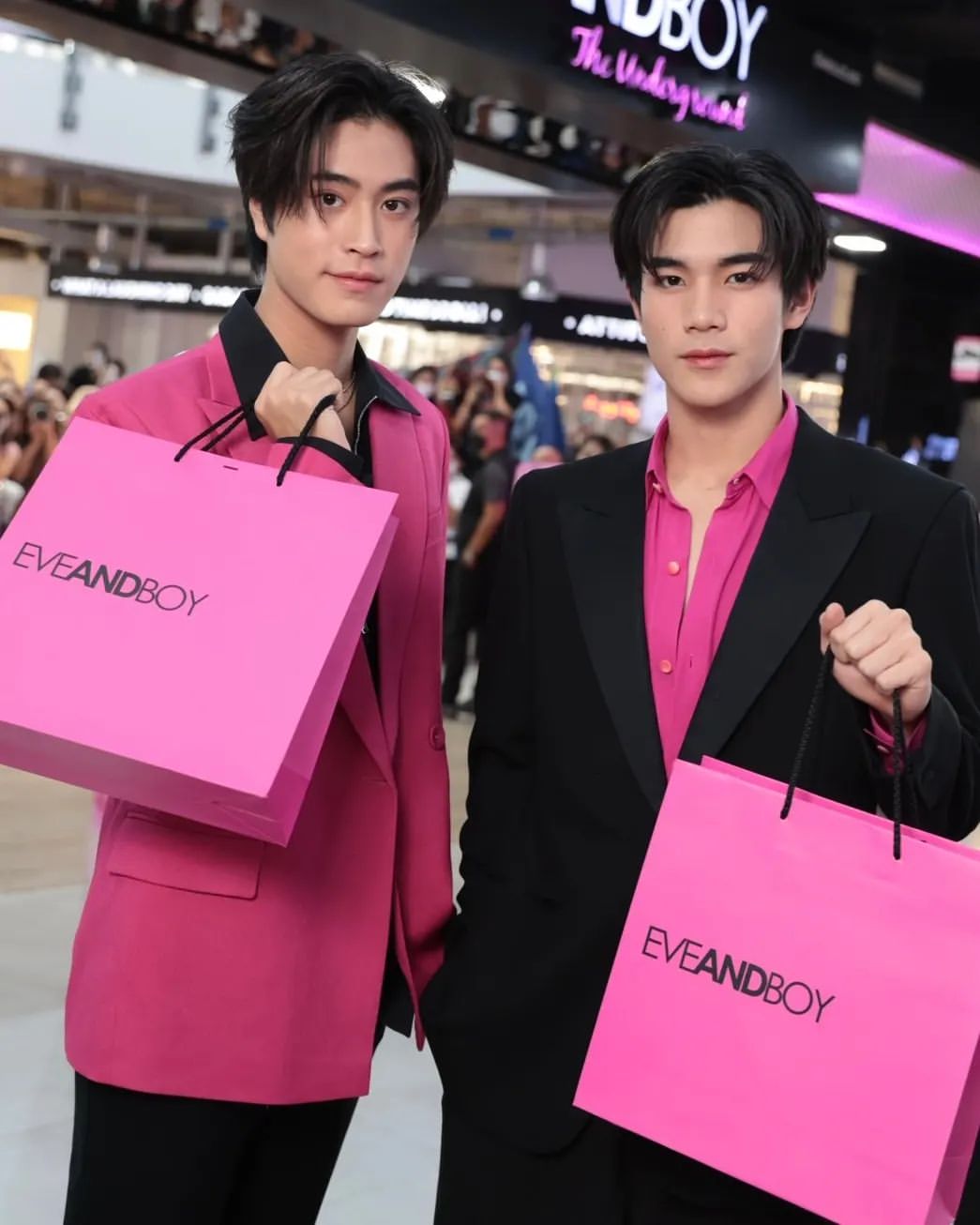 โฟร์ท - ณัฐวรรธน์ จิโรชน์ธิกุล