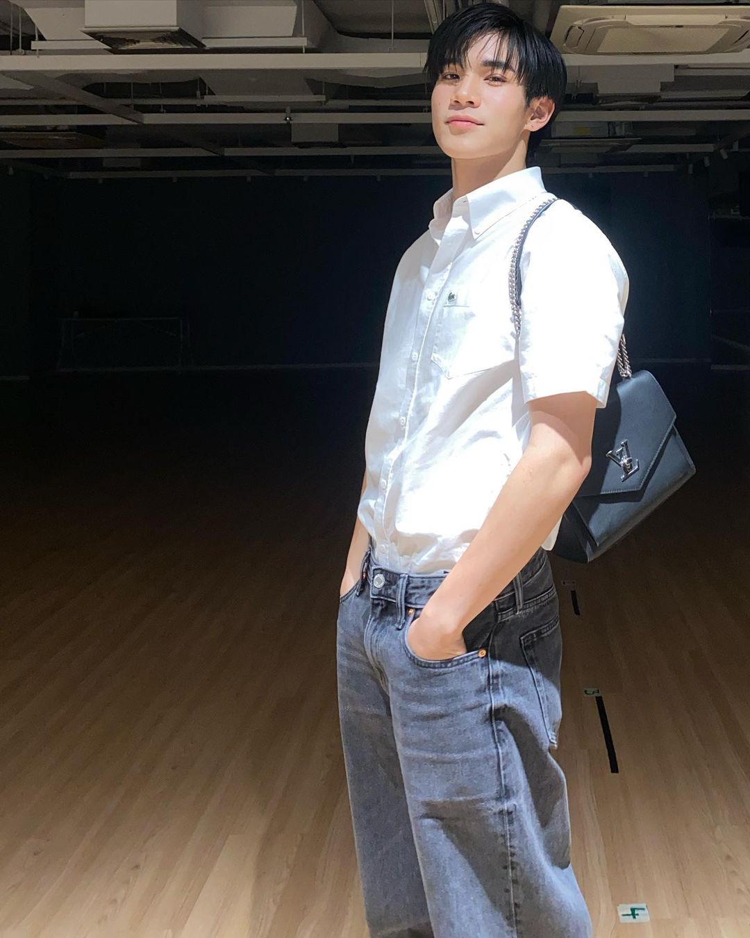 โฟร์ท - ณัฐวรรธน์ จิโรชน์ธิกุล