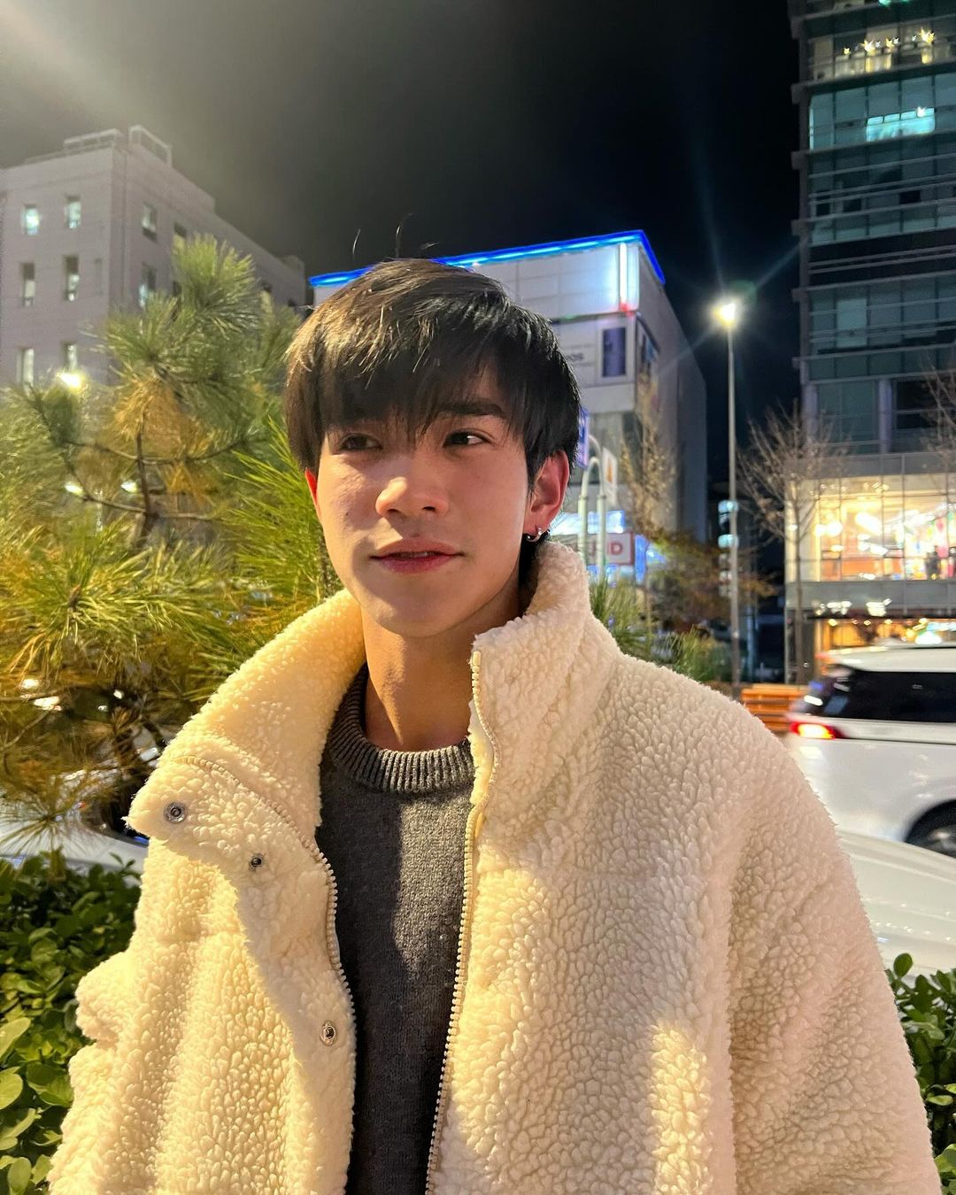 โฟร์ท - ณัฐวรรธน์ จิโรชน์ธิกุล