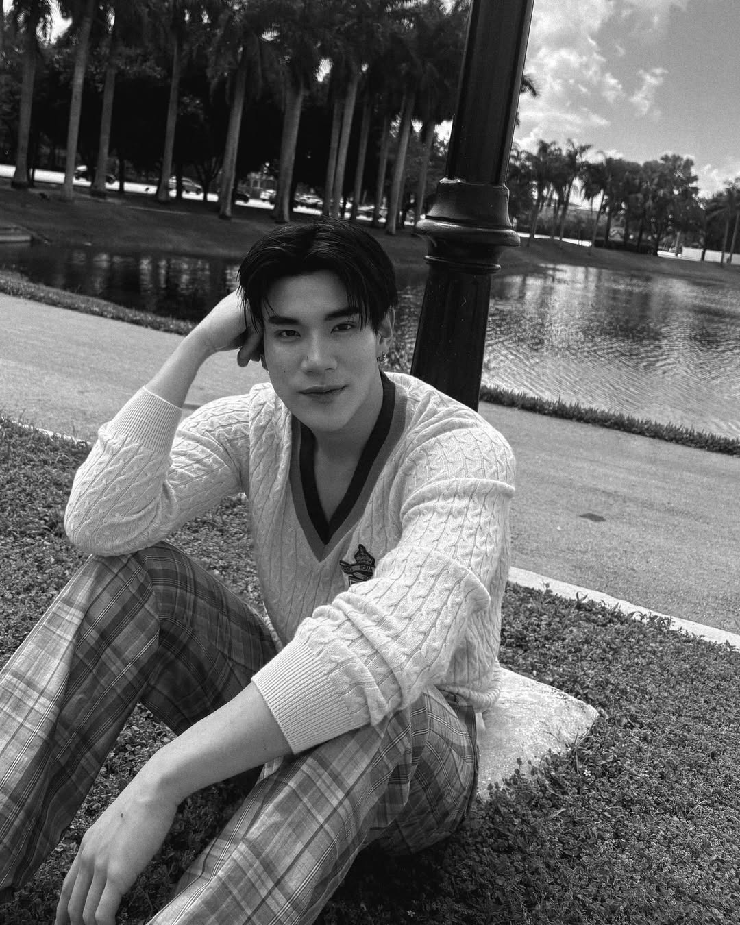 โฟร์ท - ณัฐวรรธน์ จิโรชน์ธิกุล