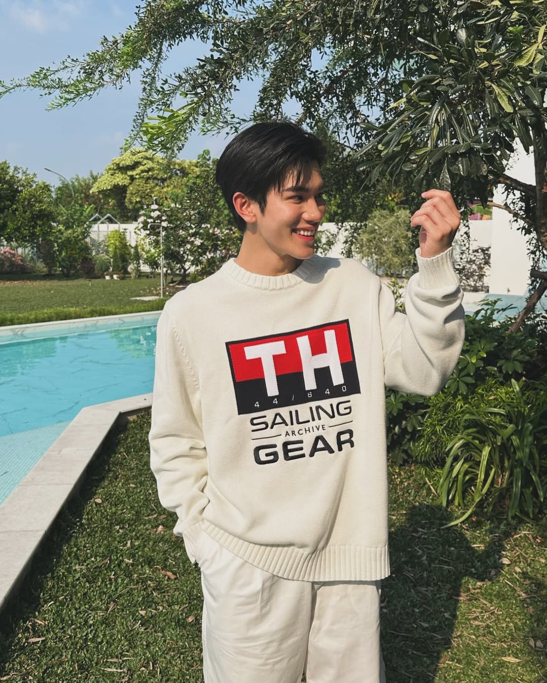 โฟร์ท - ณัฐวรรธน์ จิโรชน์ธิกุล