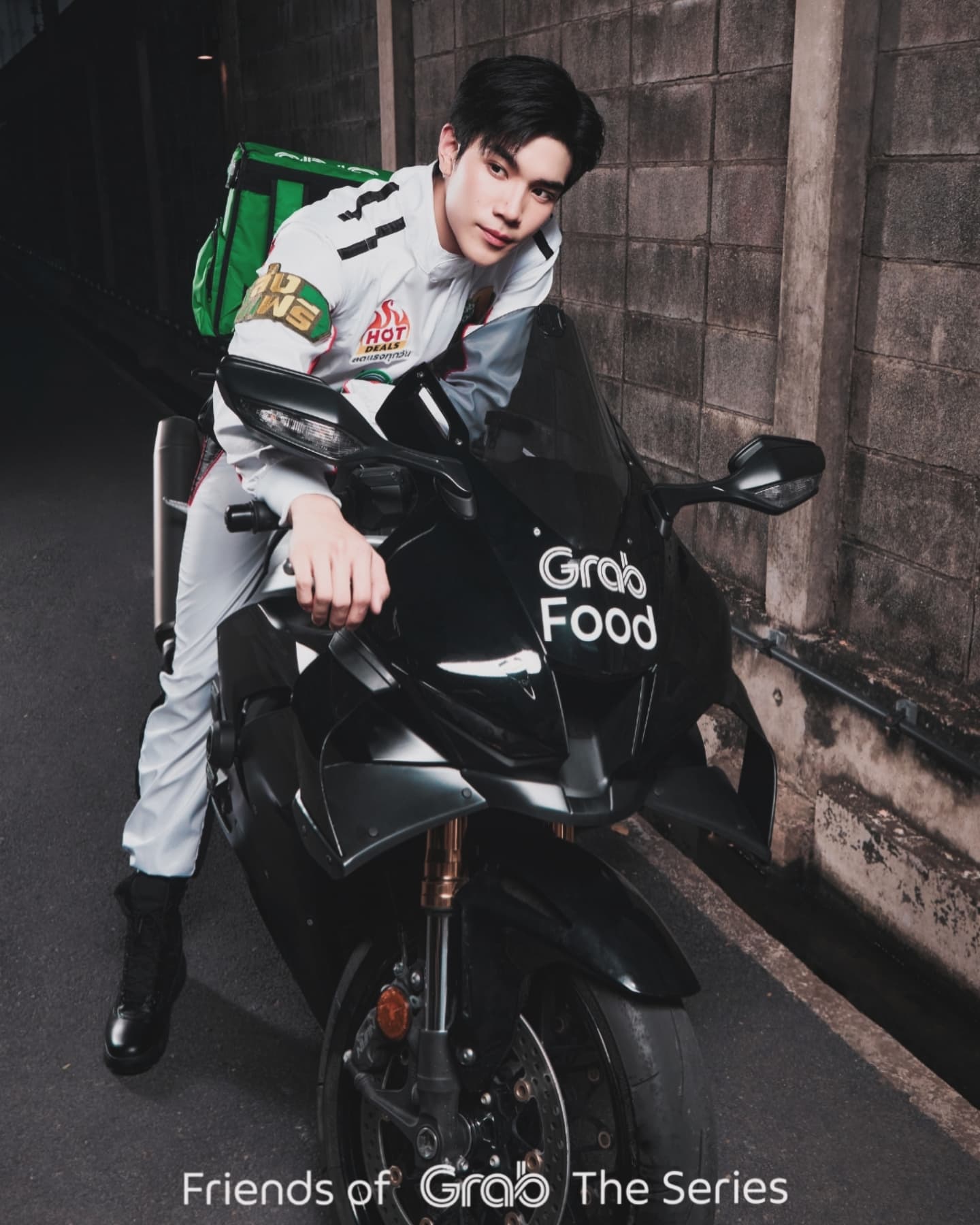 โฟร์ท - ณัฐวรรธน์ จิโรชน์ธิกุล