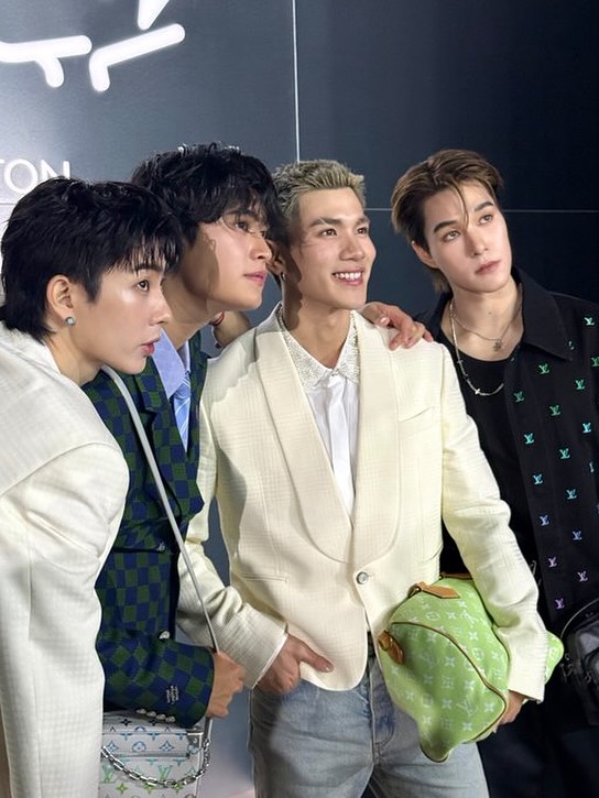 โฟร์ท - ณัฐวรรธน์ จิโรชน์ธิกุล