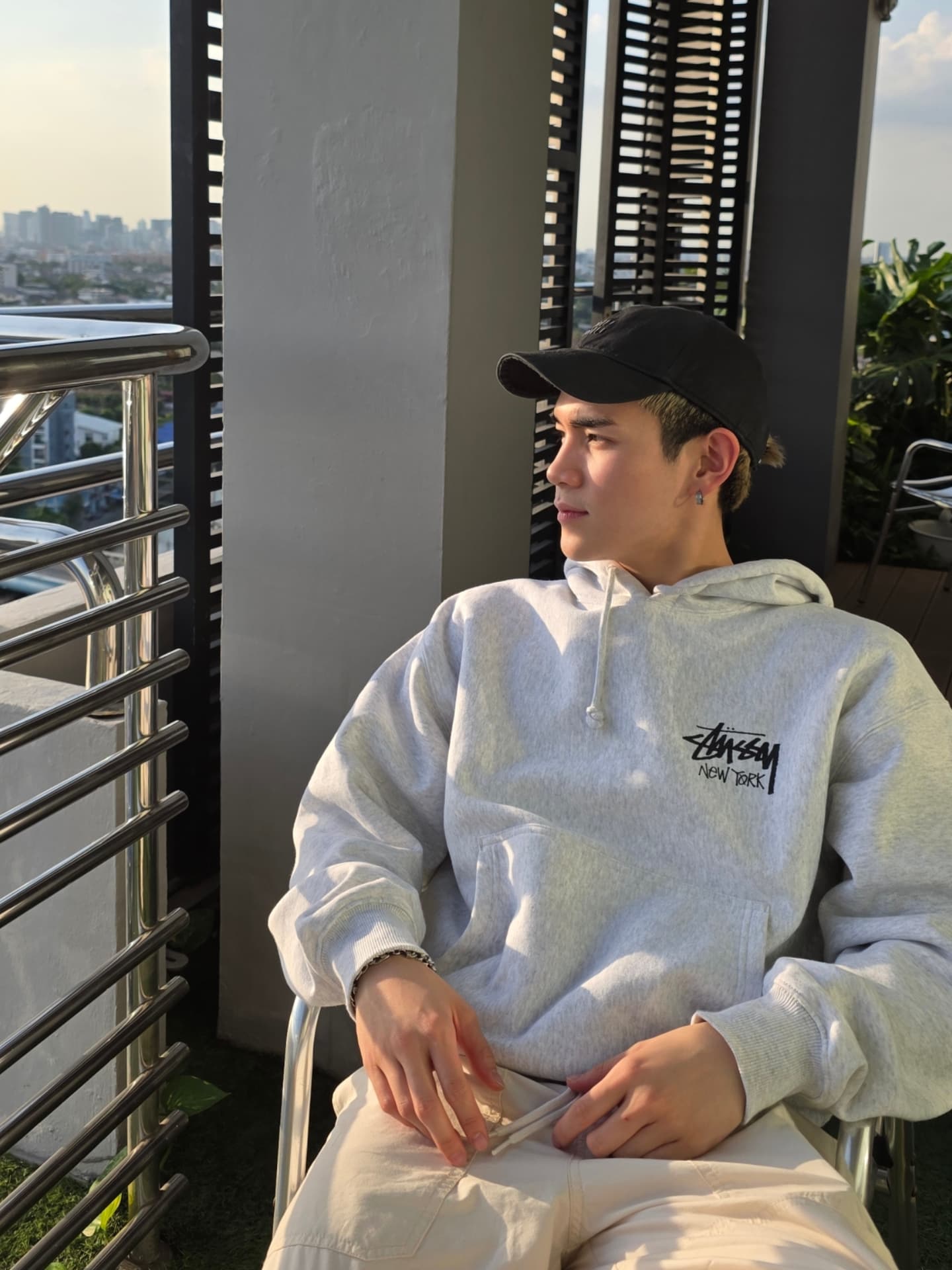 โฟร์ท - ณัฐวรรธน์ จิโรชน์ธิกุล