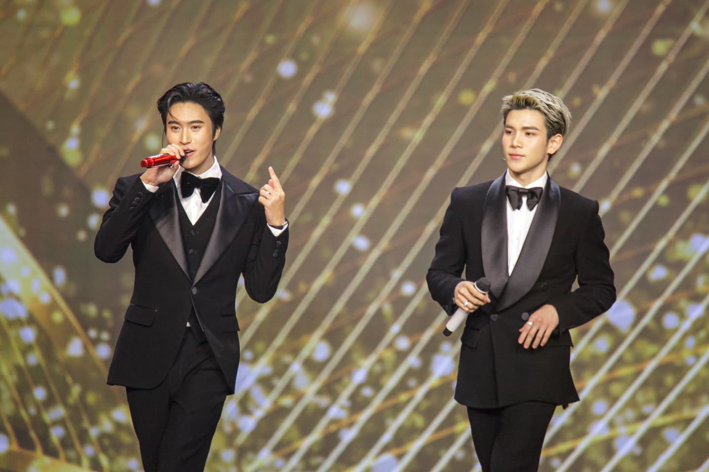 โฟร์ท - ณัฐวรรธน์ จิโรชน์ธิกุล