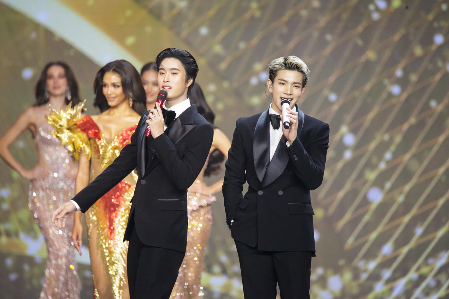 โฟร์ท - ณัฐวรรธน์ จิโรชน์ธิกุล