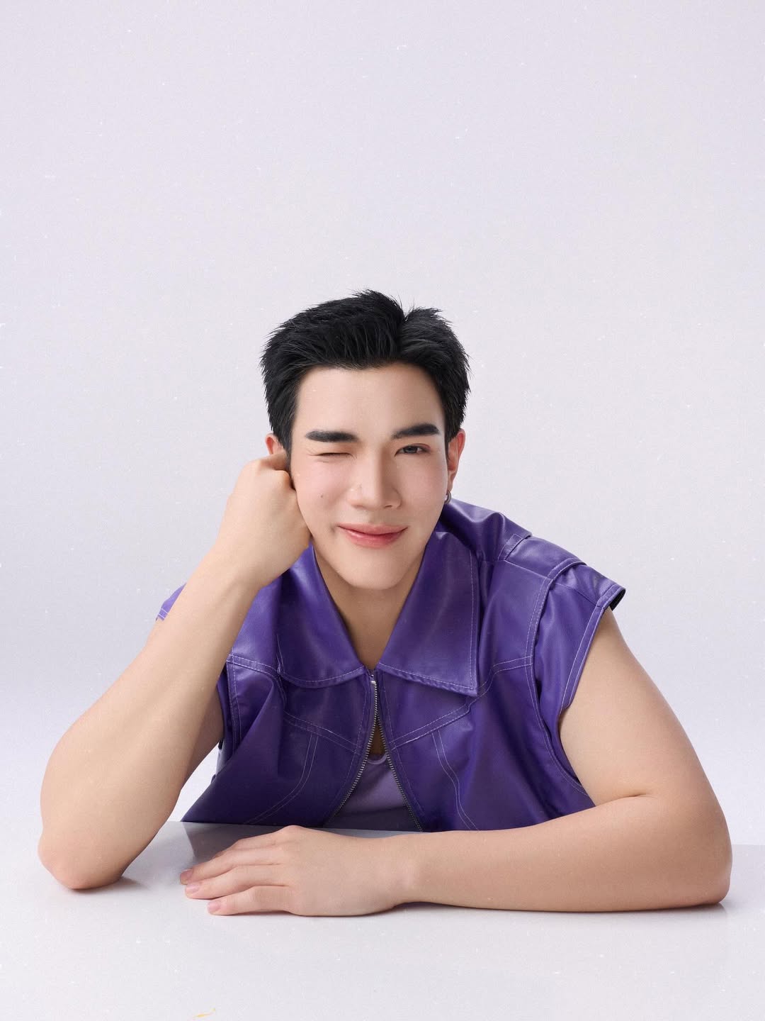 โฟร์ท - ณัฐวรรธน์ จิโรชน์ธิกุล