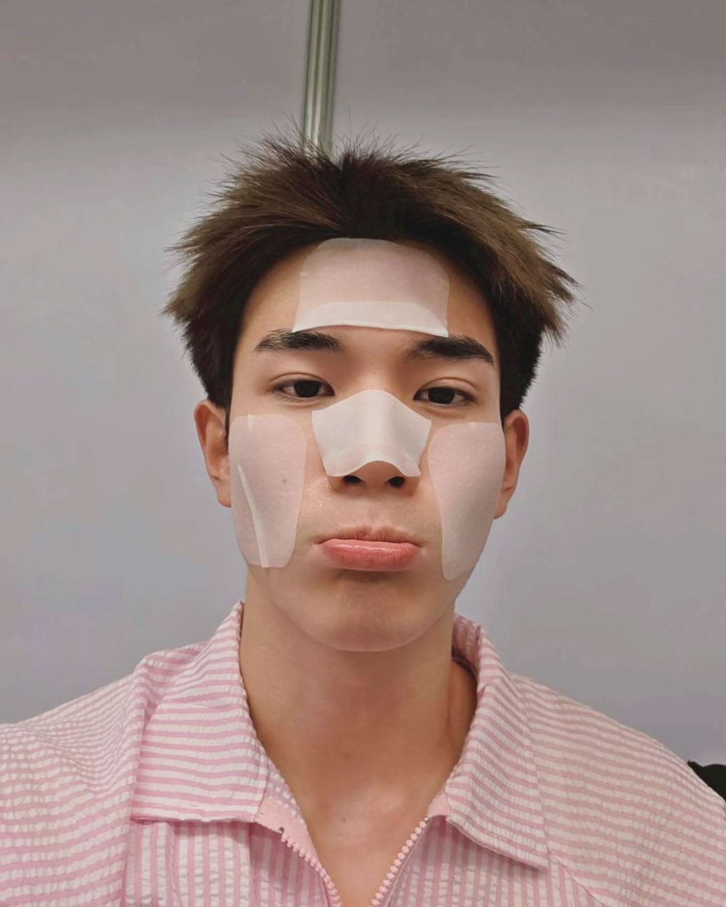 โฟร์ท - ณัฐวรรธน์ จิโรชน์ธิกุล