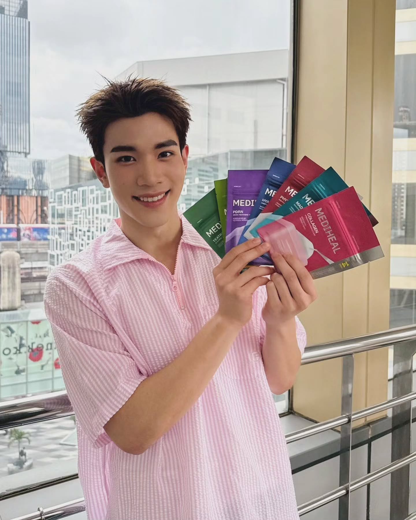 โฟร์ท - ณัฐวรรธน์ จิโรชน์ธิกุล