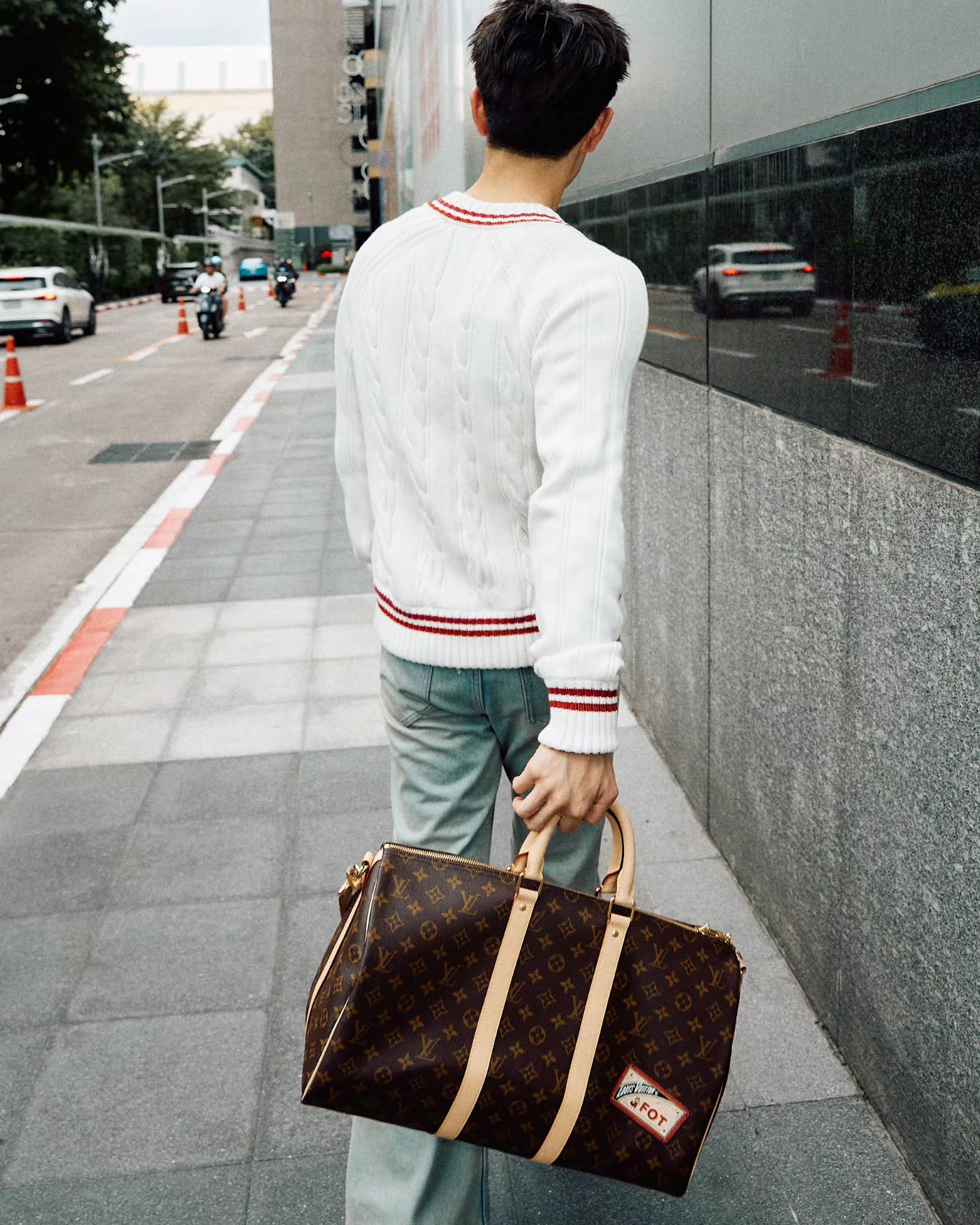 โฟร์ท - ณัฐวรรธน์ จิโรชน์ธิกุล