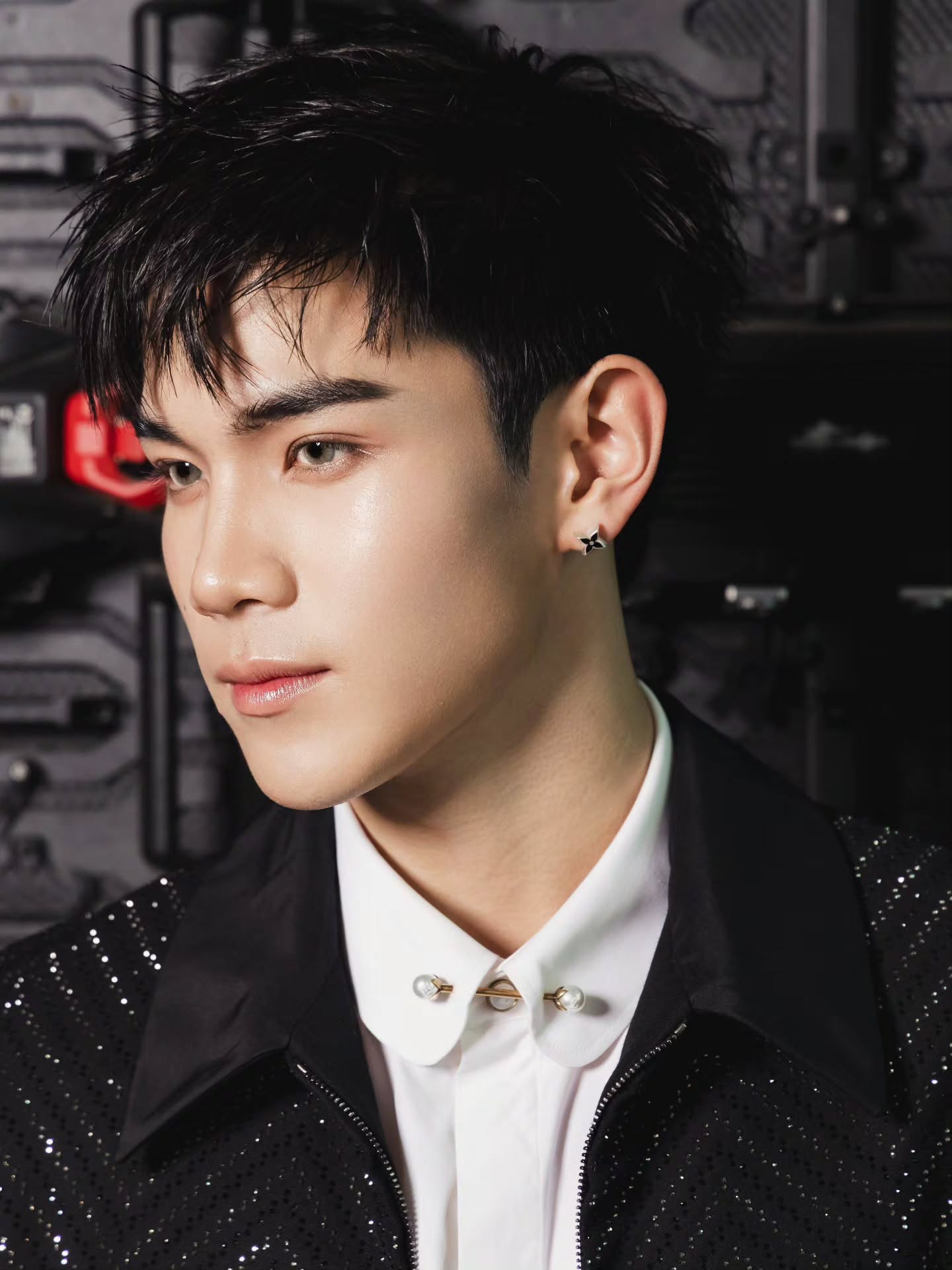 โฟร์ท - ณัฐวรรธน์ จิโรชน์ธิกุล