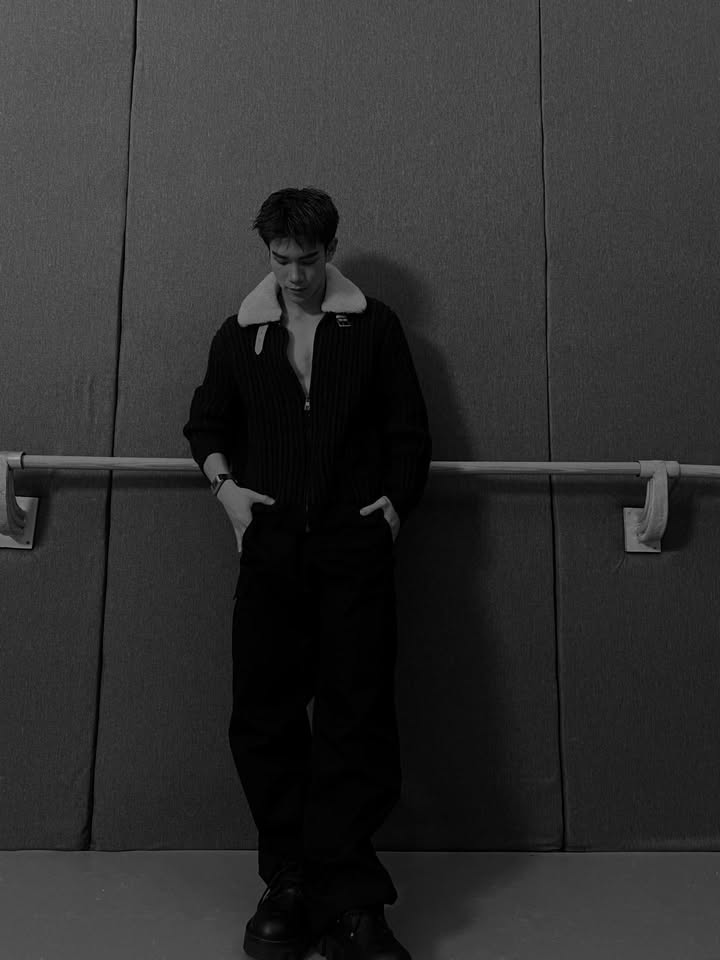 โฟร์ท - ณัฐวรรธน์ จิโรชน์ธิกุล