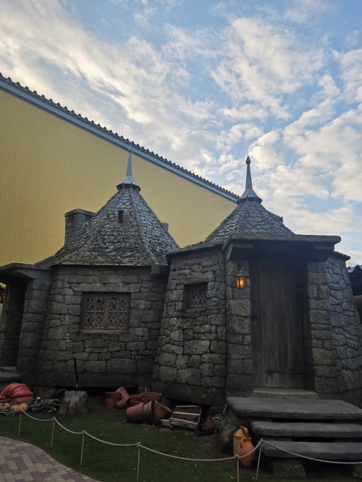 โฟร์ท - ณัฐวรรธน์ จิโรชน์ธิกุล