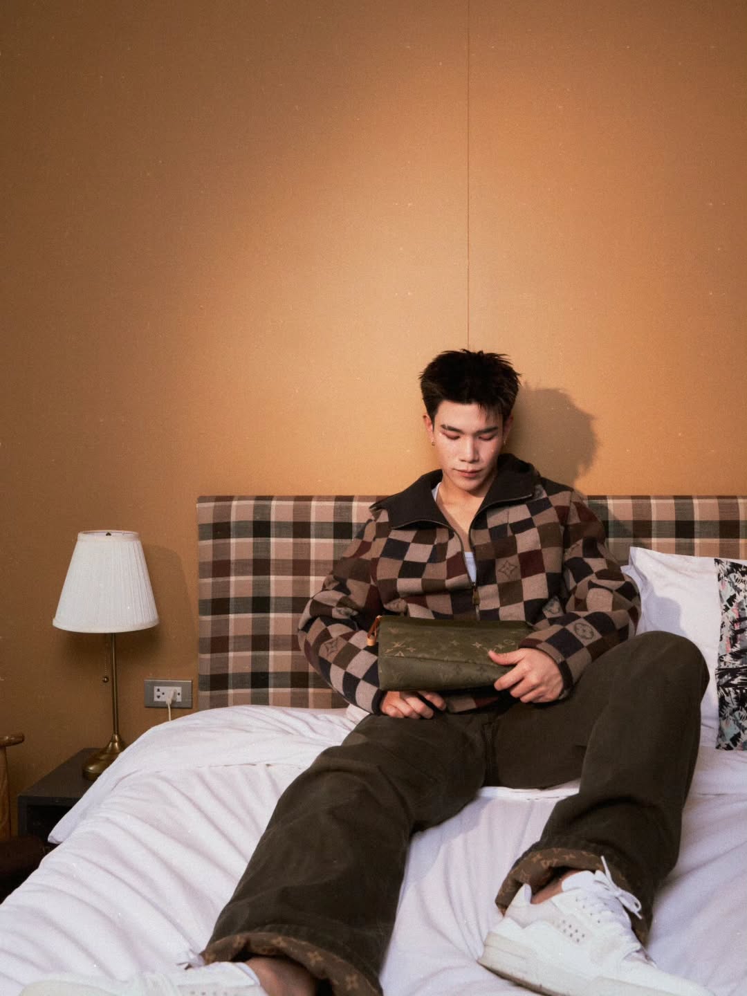 โฟร์ท - ณัฐวรรธน์ จิโรชน์ธิกุล