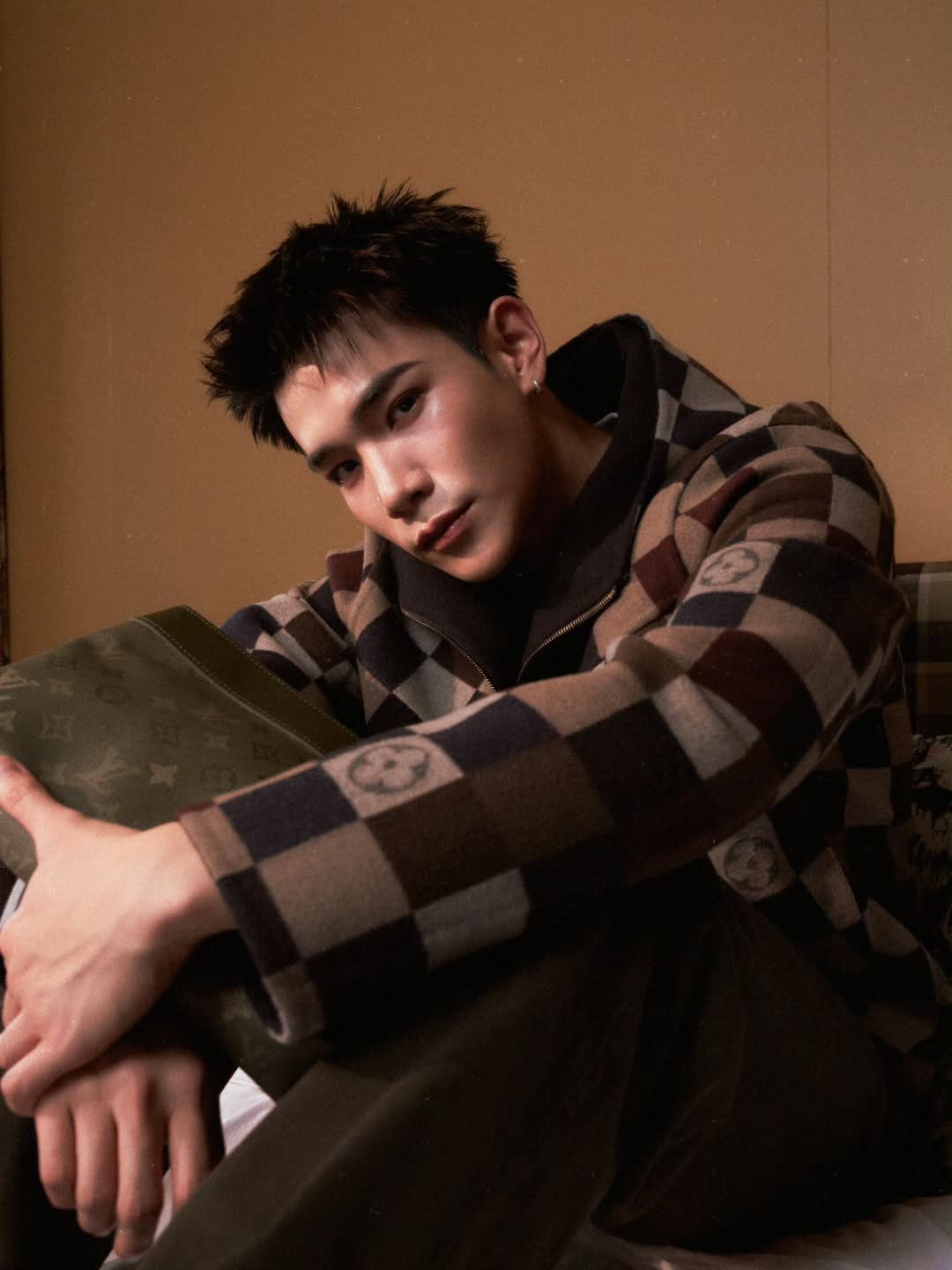 โฟร์ท - ณัฐวรรธน์ จิโรชน์ธิกุล