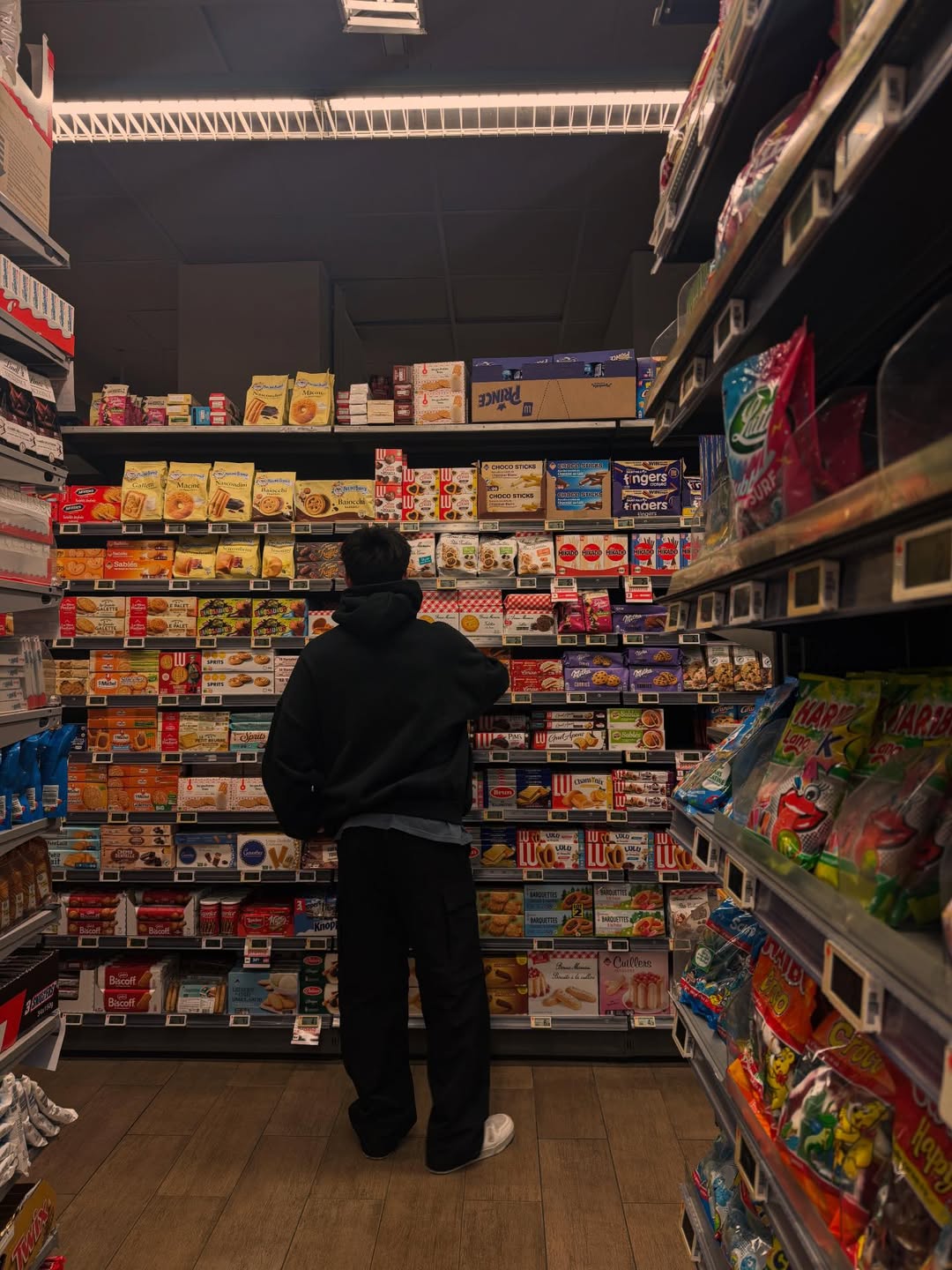 โฟร์ท - ณัฐวรรธน์ จิโรชน์ธิกุล