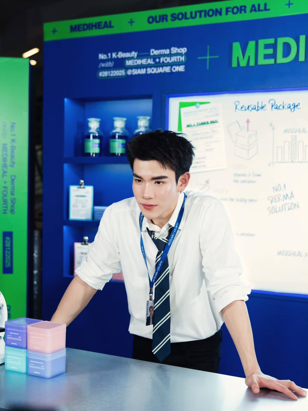 โฟร์ท - ณัฐวรรธน์ จิโรชน์ธิกุล