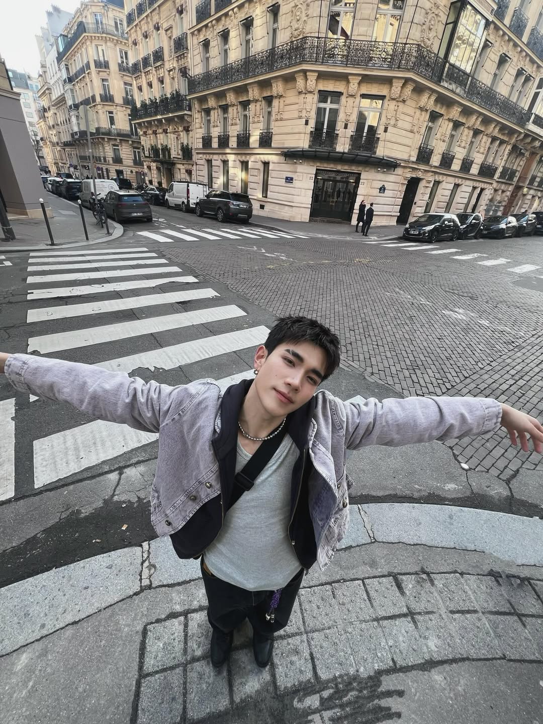 โฟร์ท - ณัฐวรรธน์ จิโรชน์ธิกุล