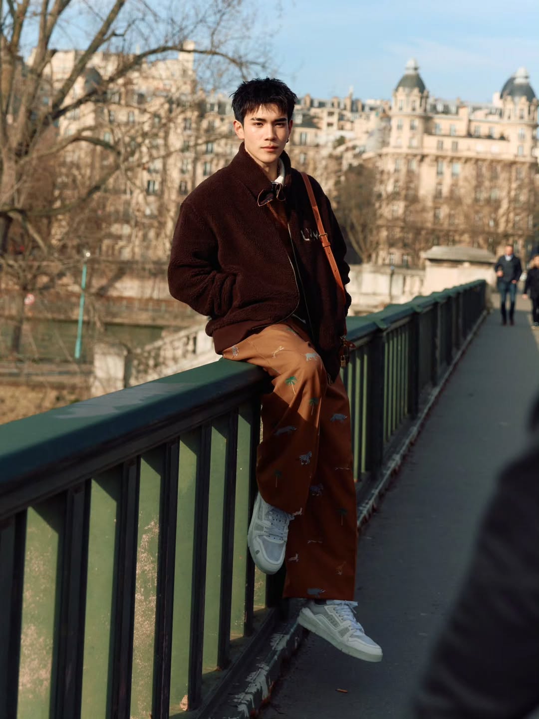 โฟร์ท - ณัฐวรรธน์ จิโรชน์ธิกุล