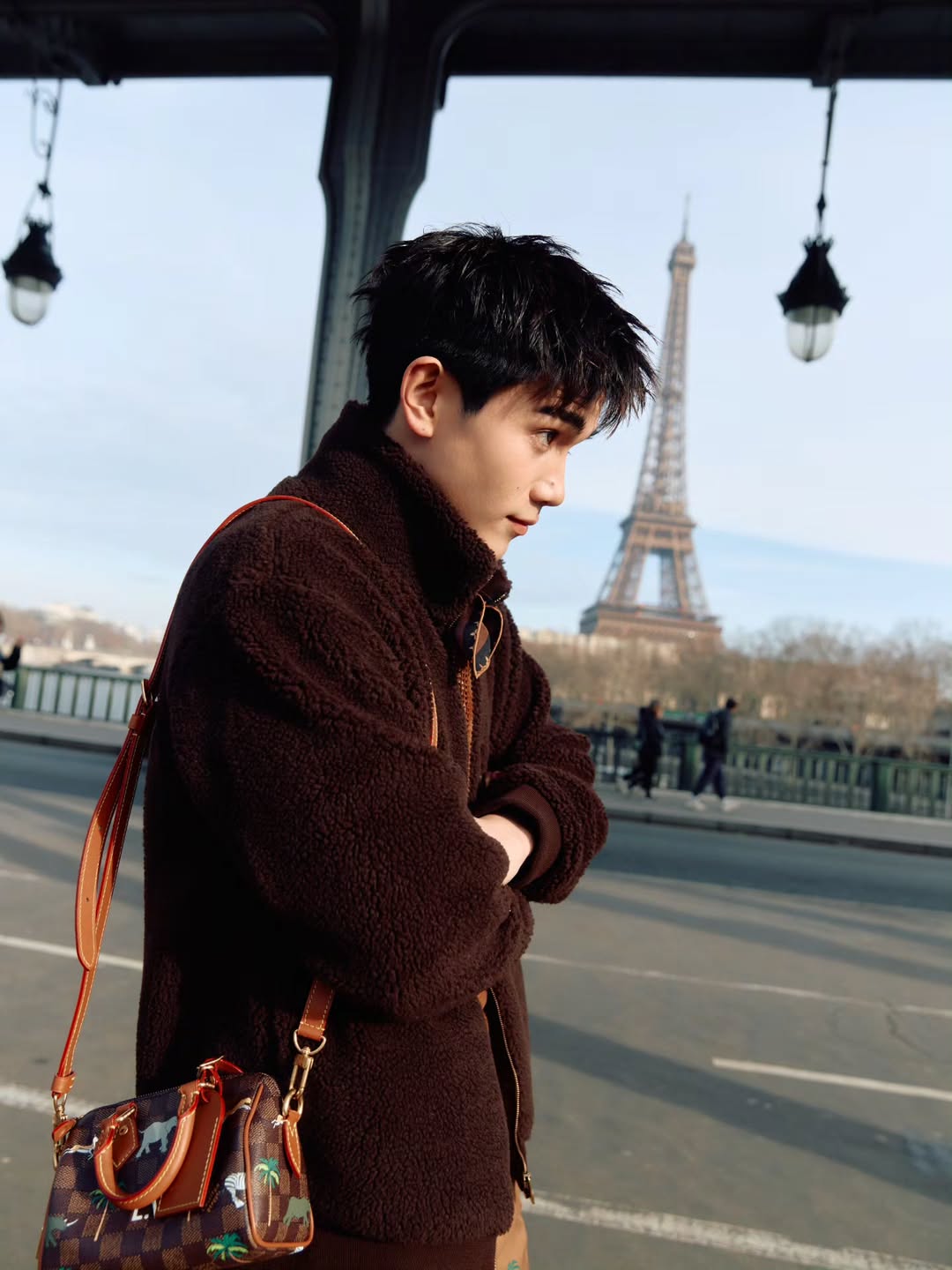 โฟร์ท - ณัฐวรรธน์ จิโรชน์ธิกุล