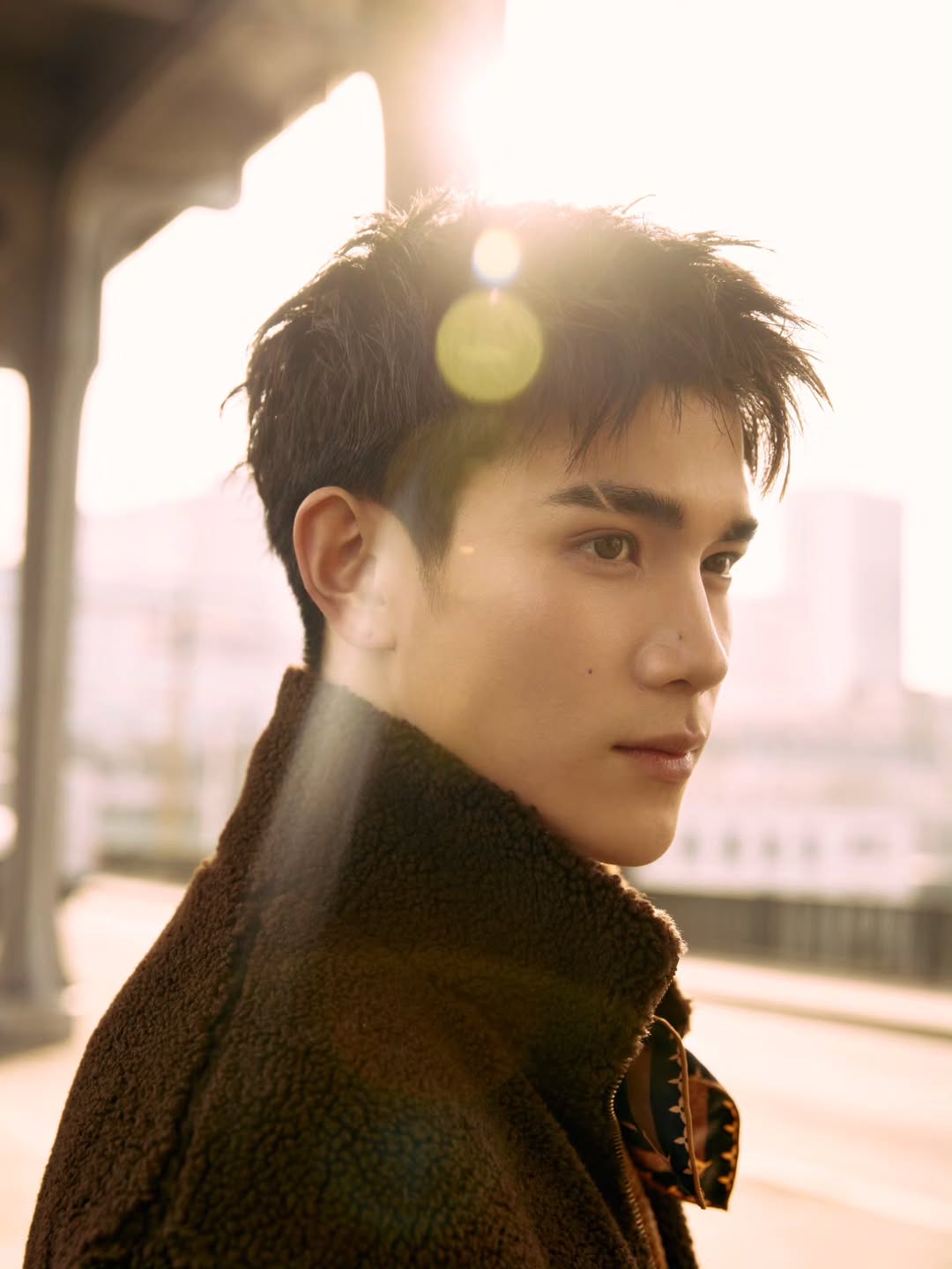 โฟร์ท - ณัฐวรรธน์ จิโรชน์ธิกุล